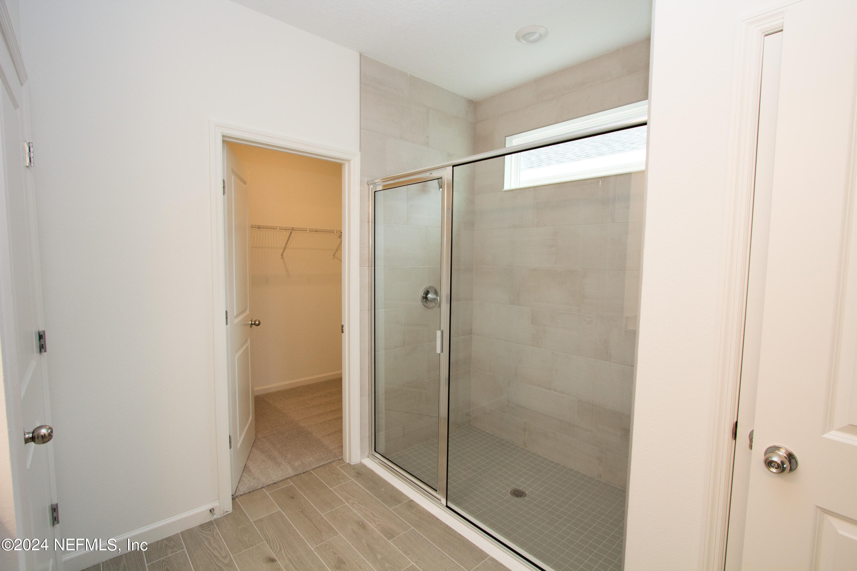 212 LAKE SINCLAIR Street