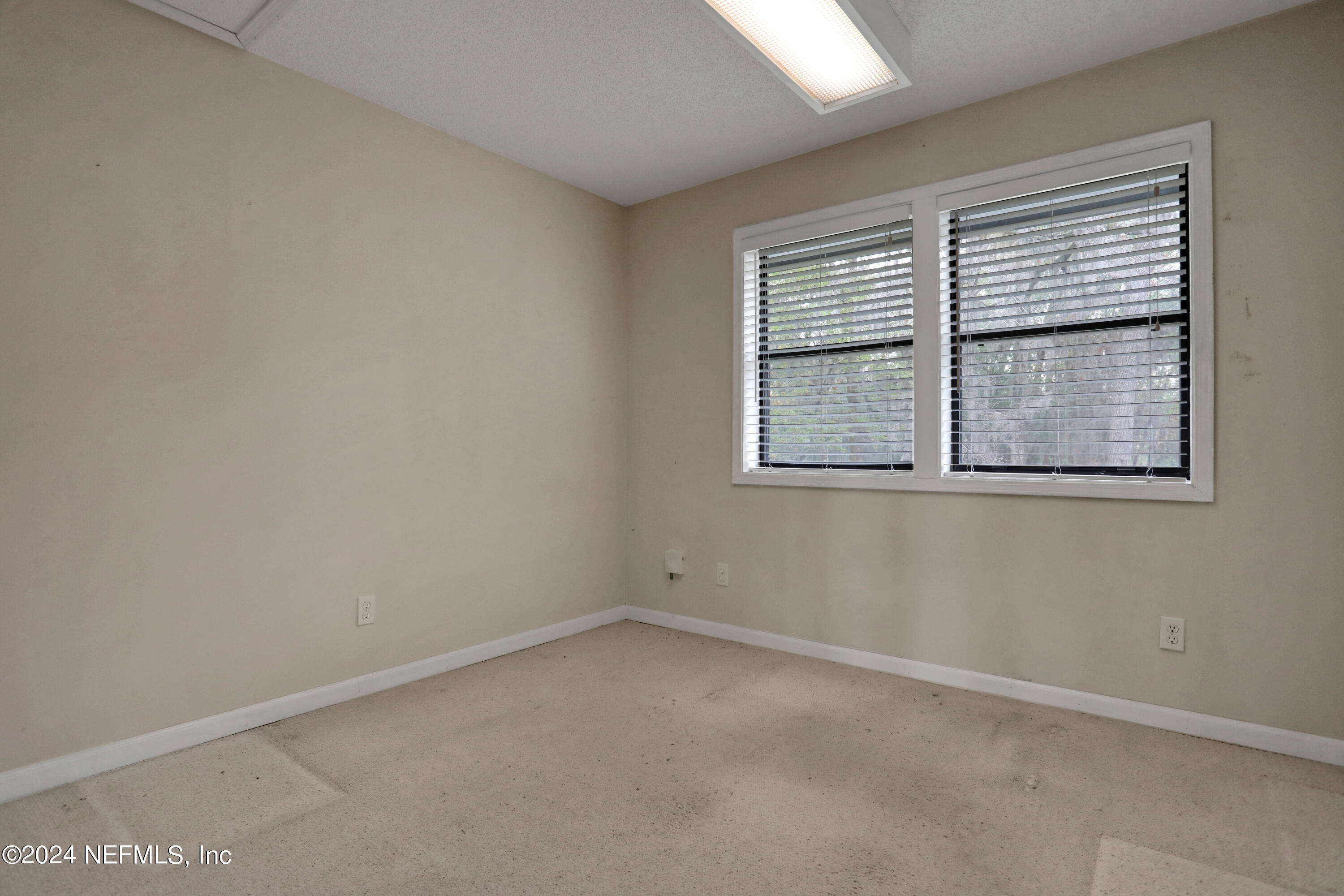 2034 SHADOW Lane