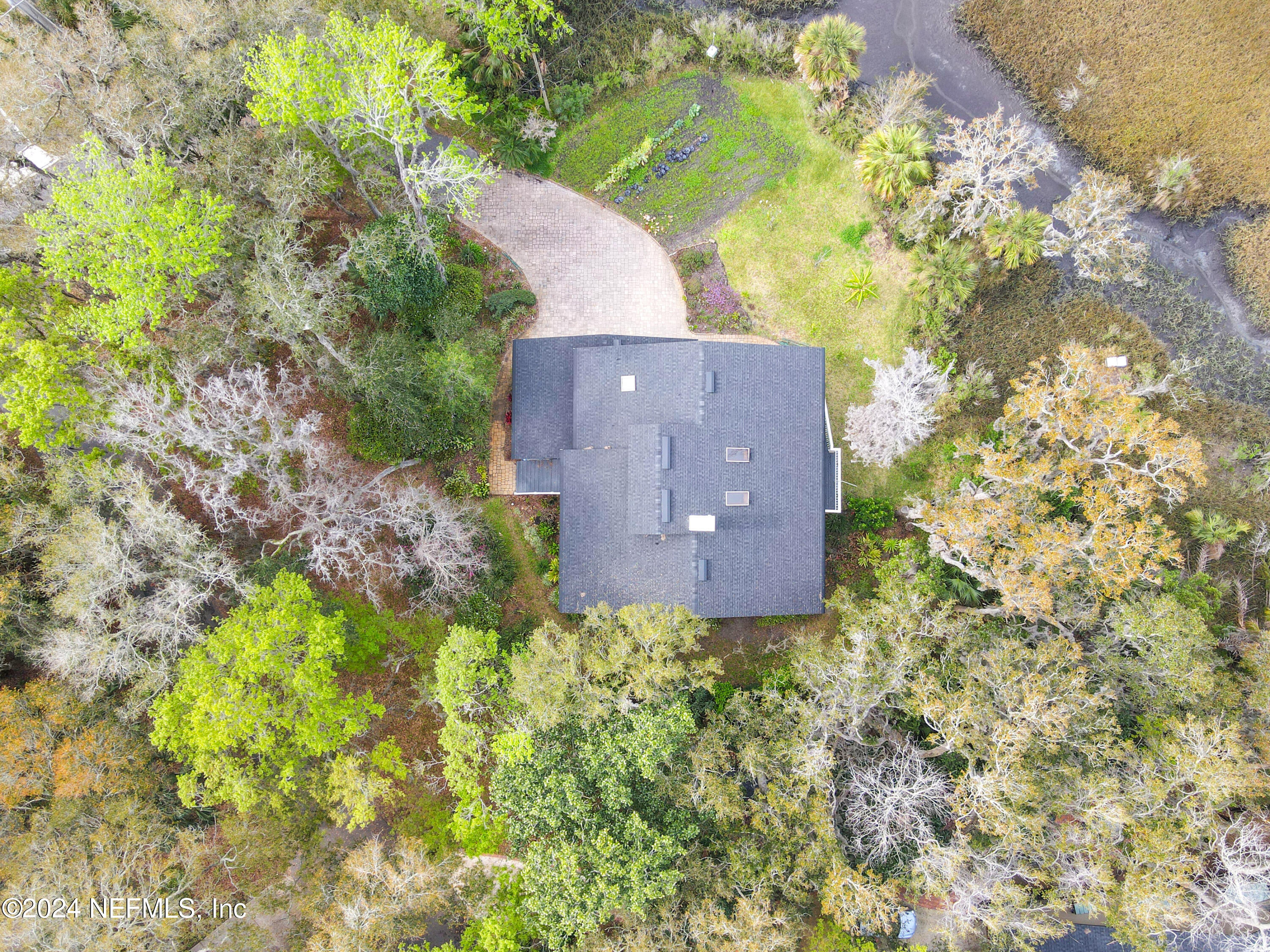 2034 SHADOW Lane