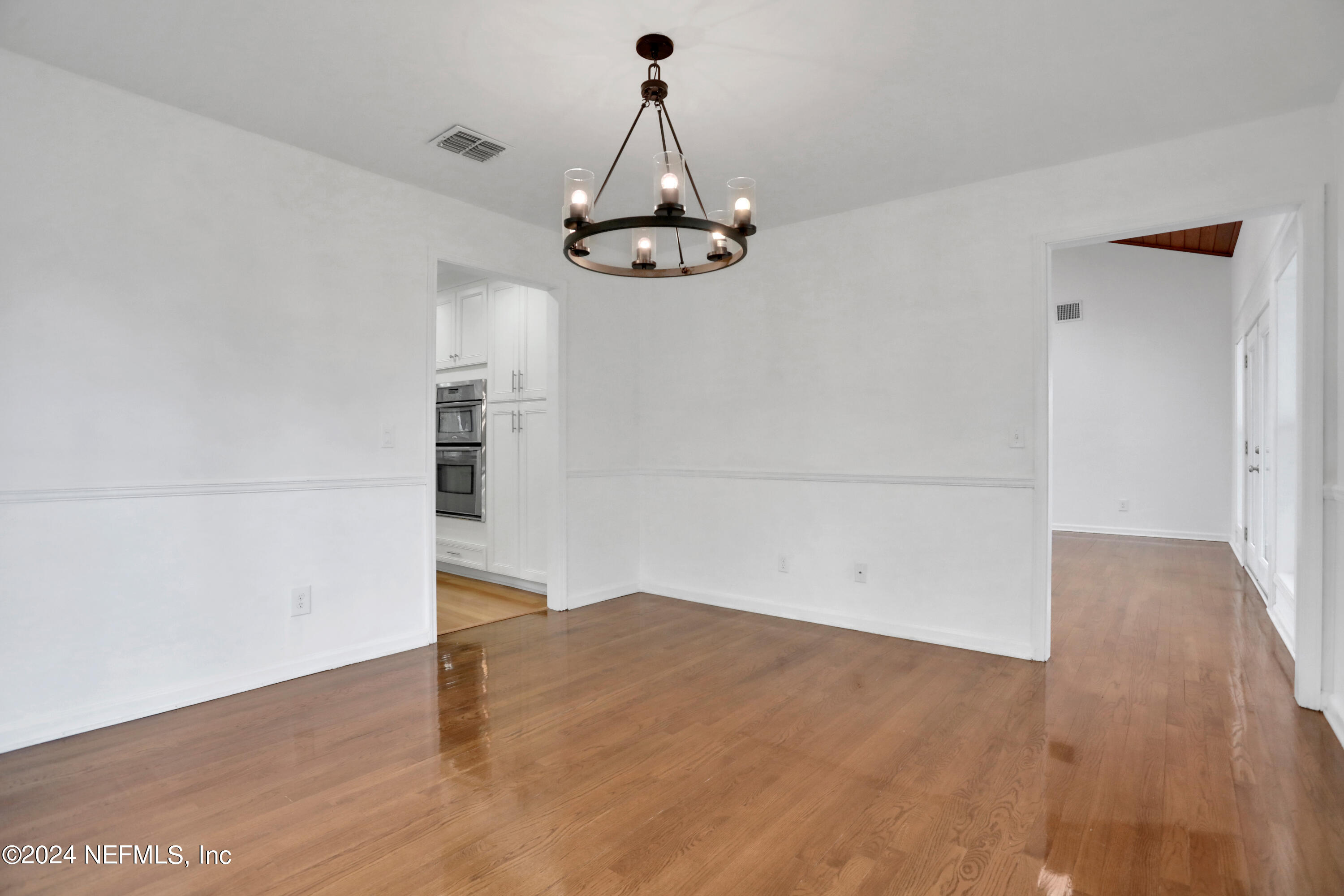 2034 SHADOW Lane