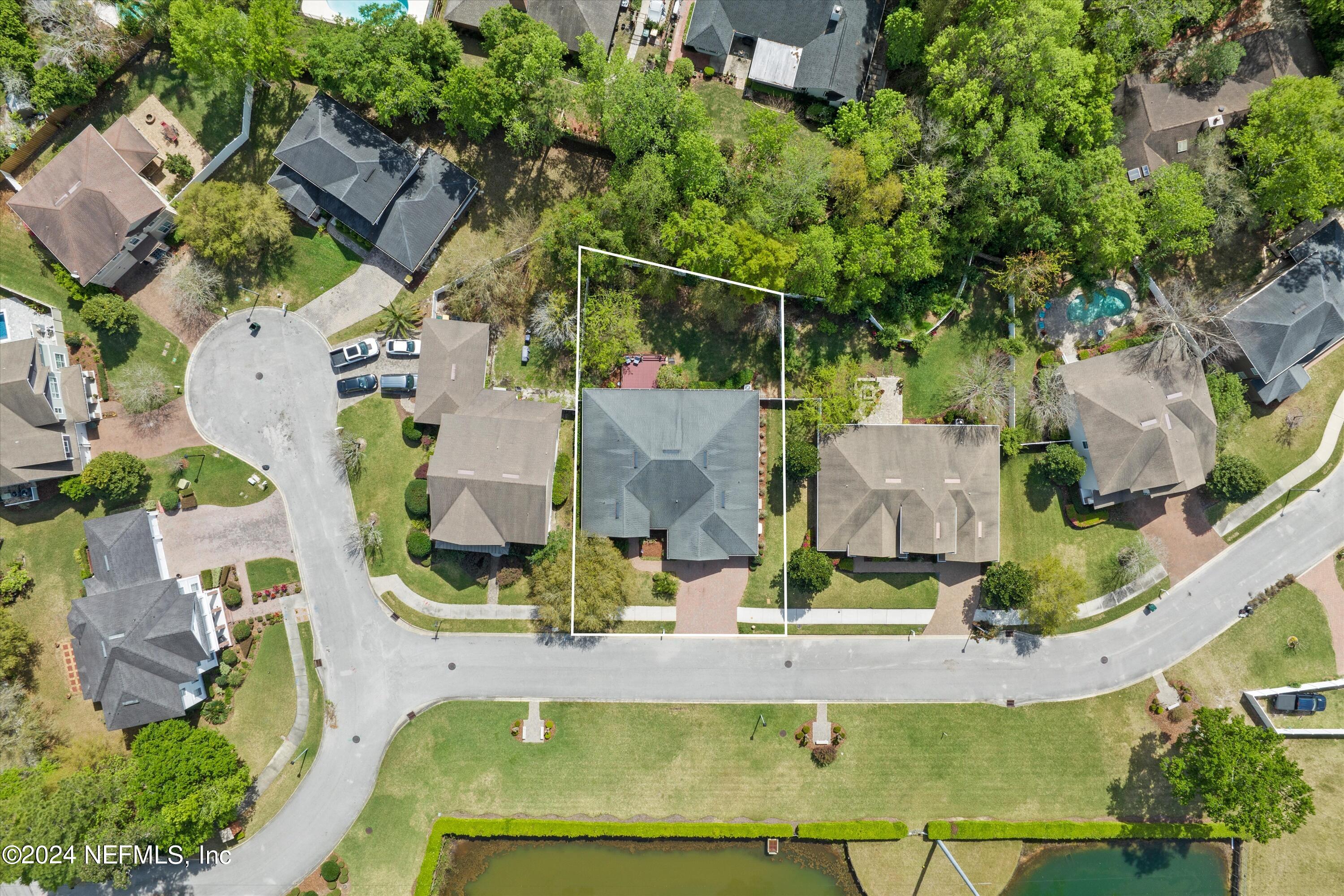 4220 HAZELBROOK Lane