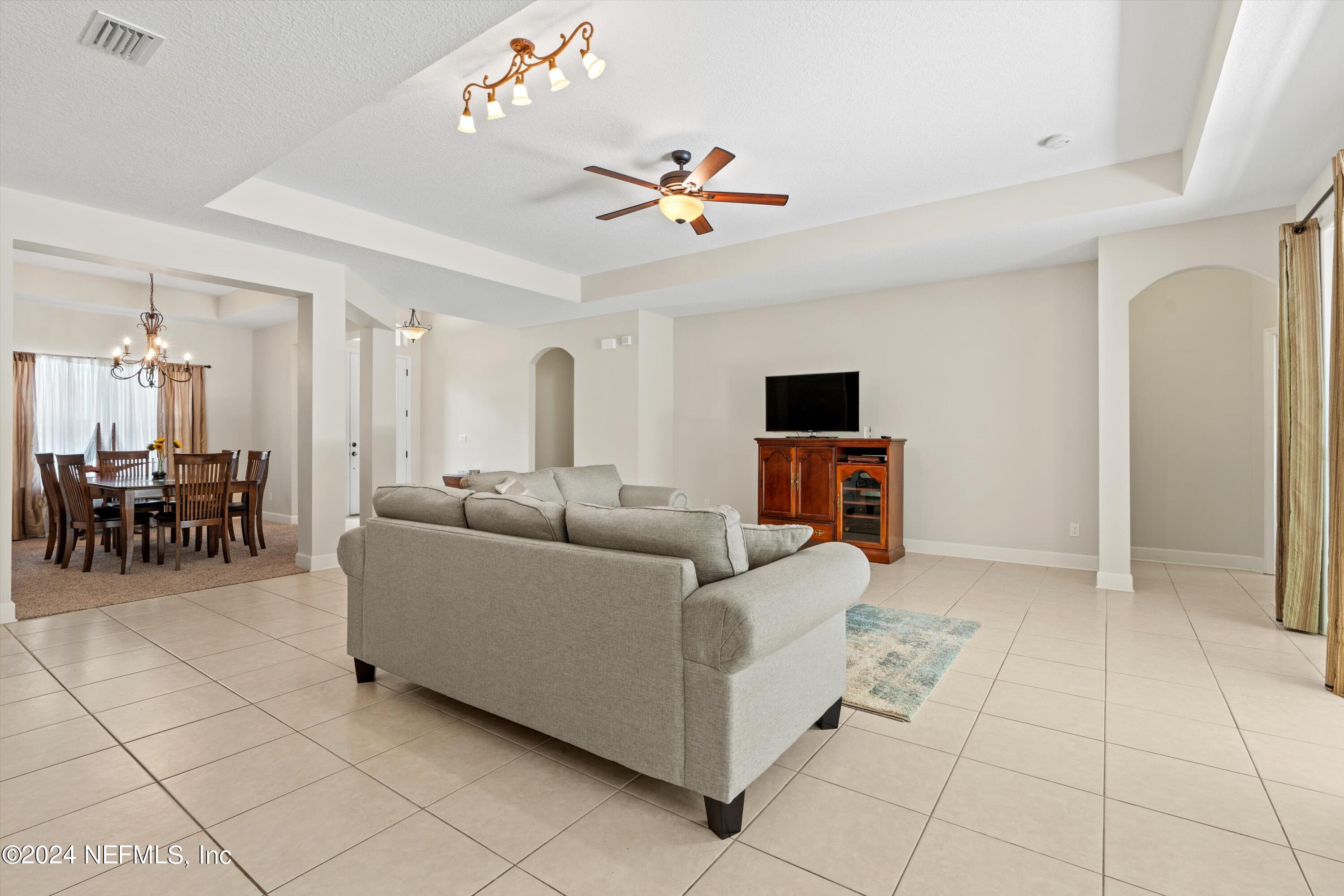 4220 HAZELBROOK Lane