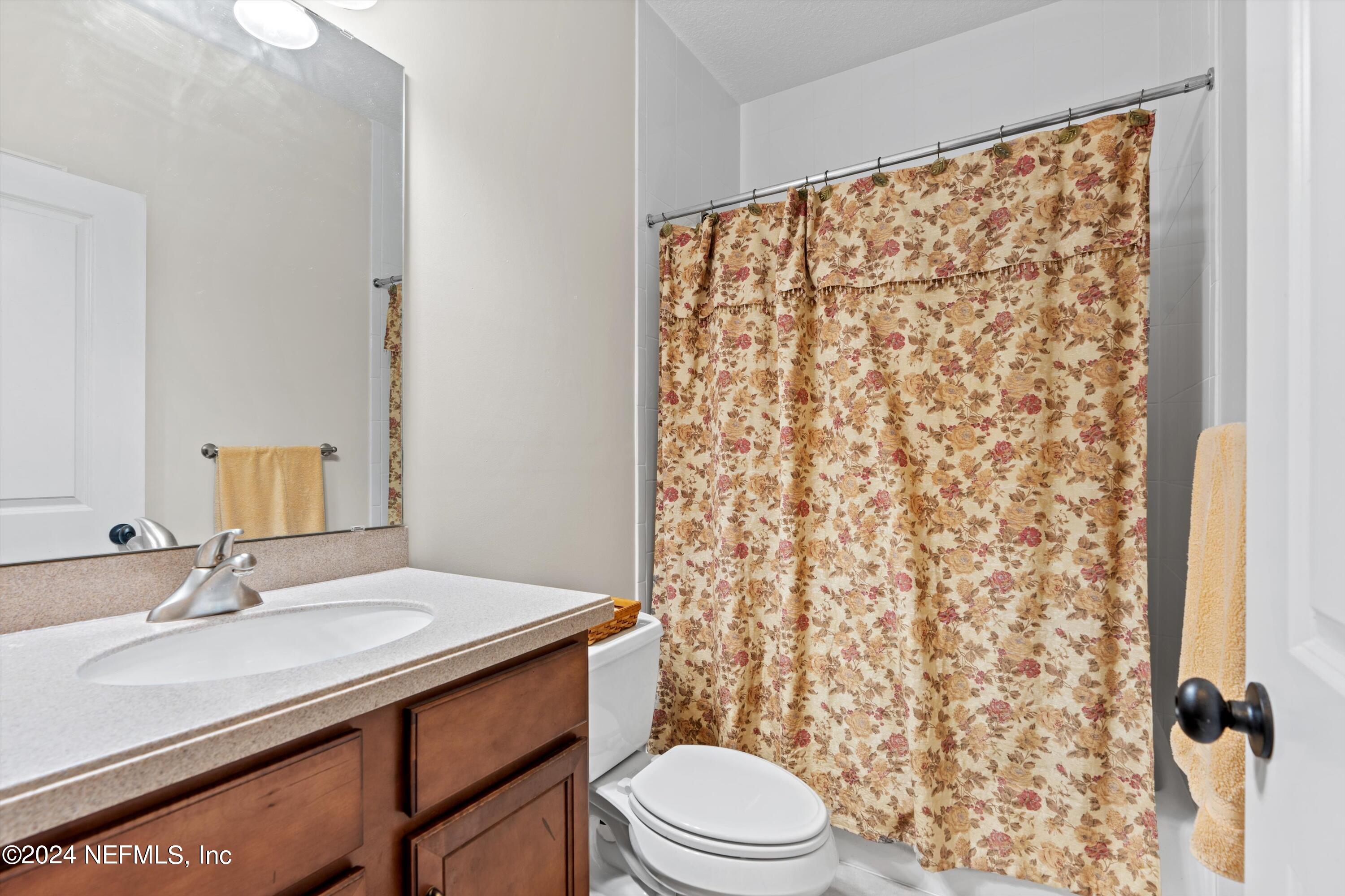 4220 HAZELBROOK Lane