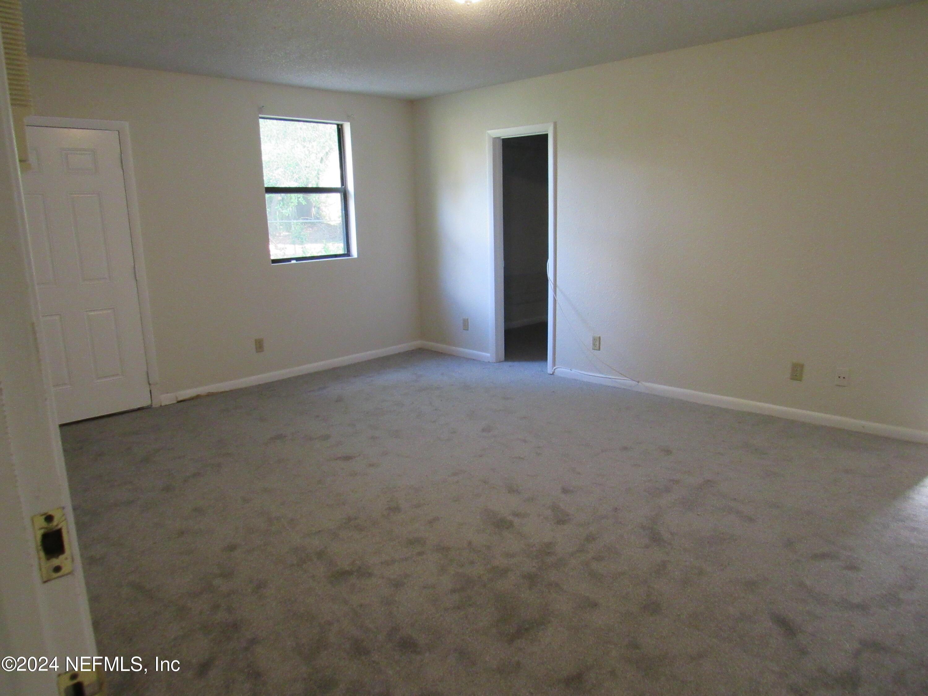 4111 LEONARD Court W