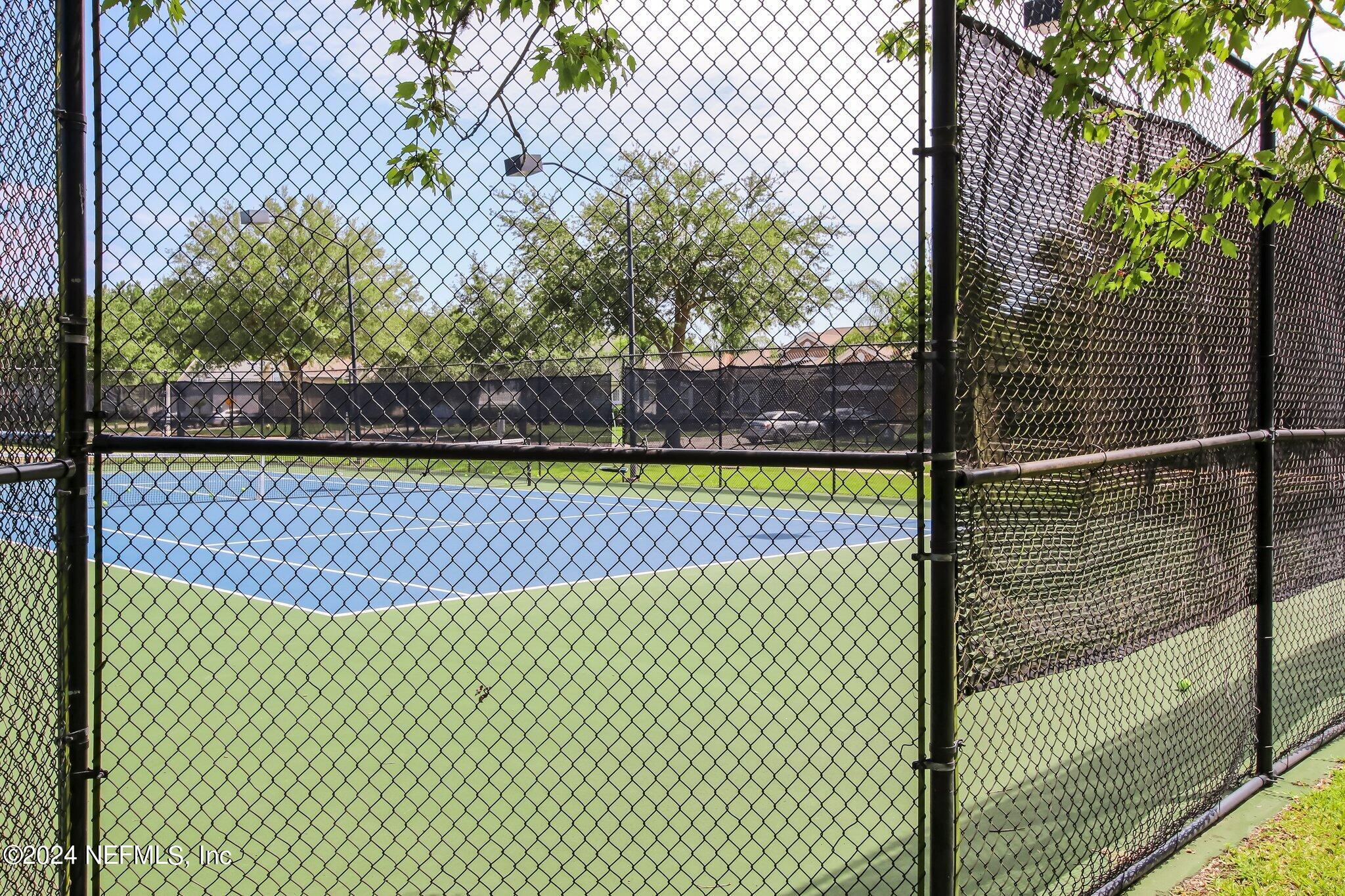 5975 BARTRAM VILLAGE Drive