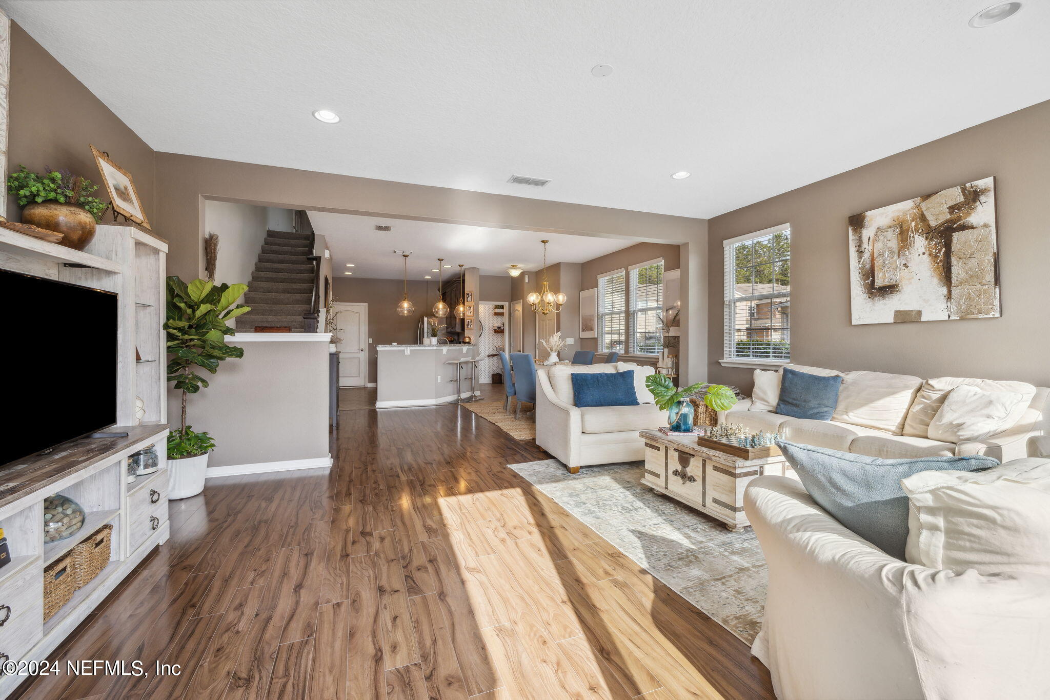 5975 BARTRAM VILLAGE Drive