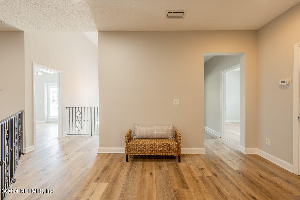 428 DAVIS Street