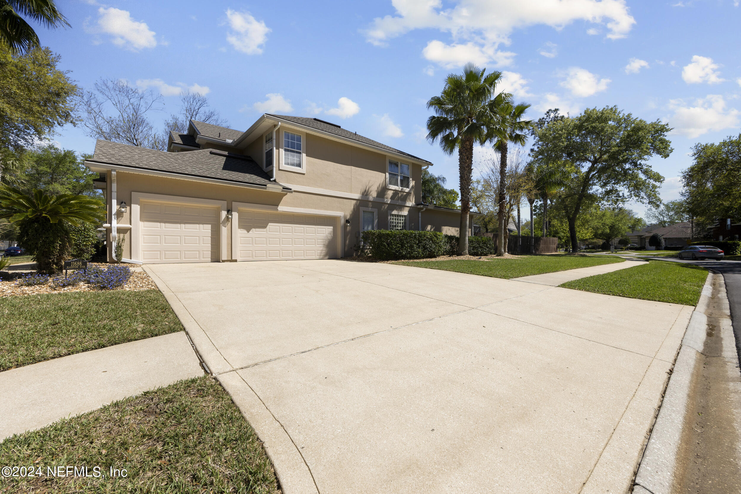 11686 BLACKSTONE RIVER Drive