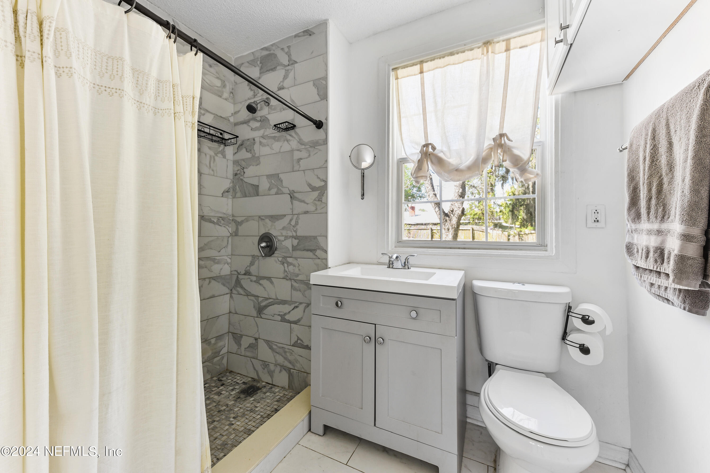 5065 ATTLEBORO Street