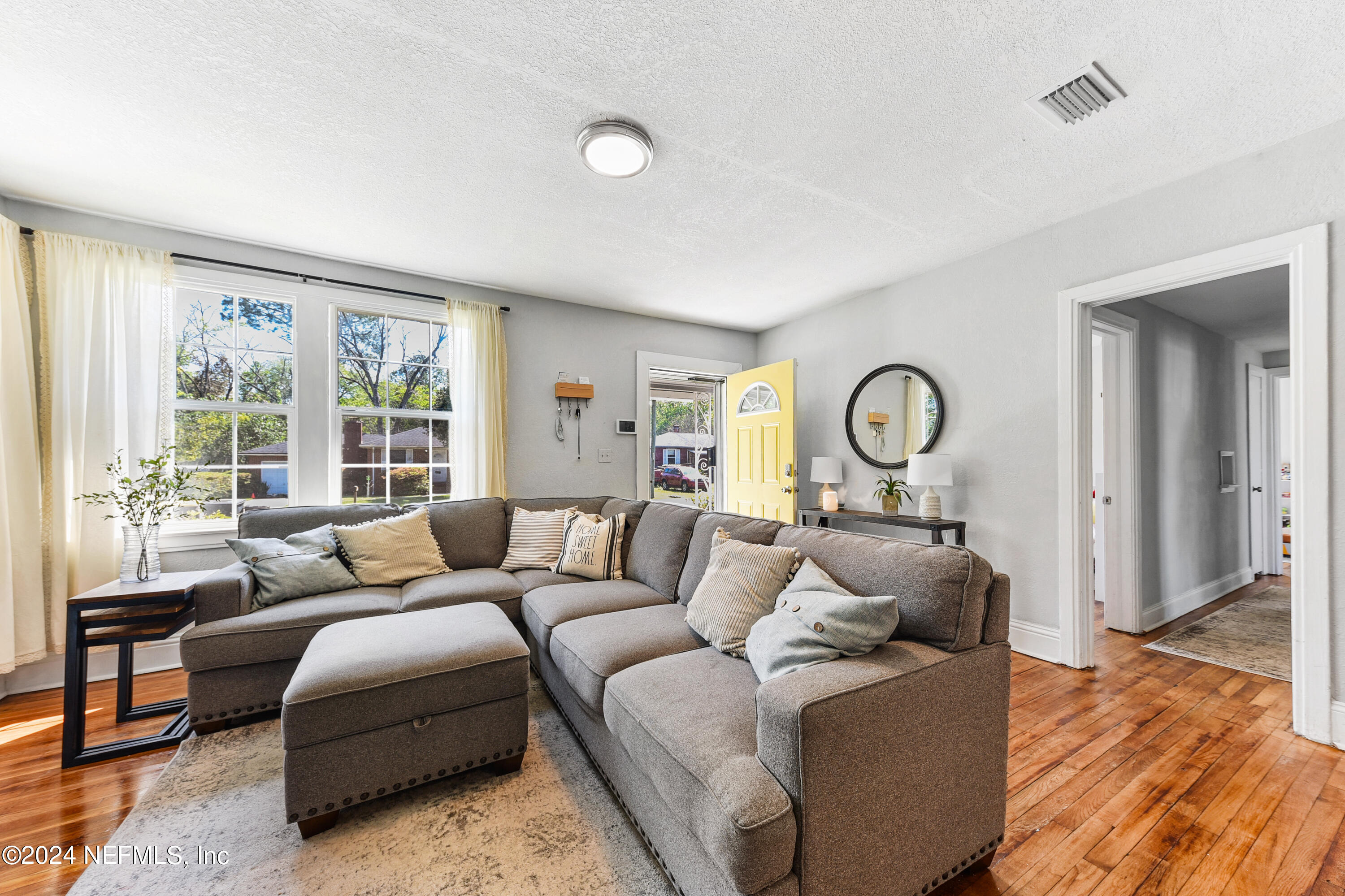 5065 ATTLEBORO Street