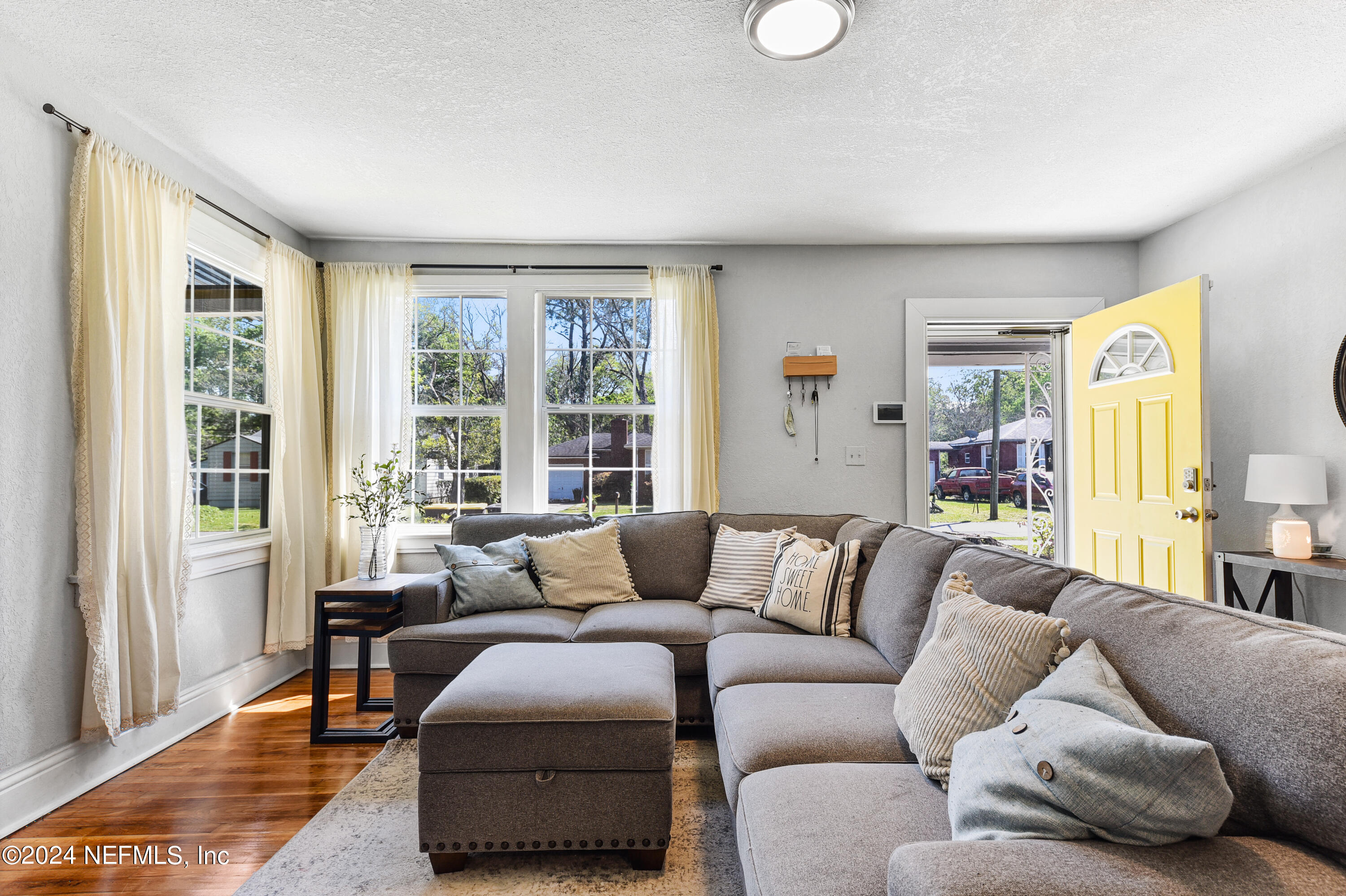 5065 ATTLEBORO Street