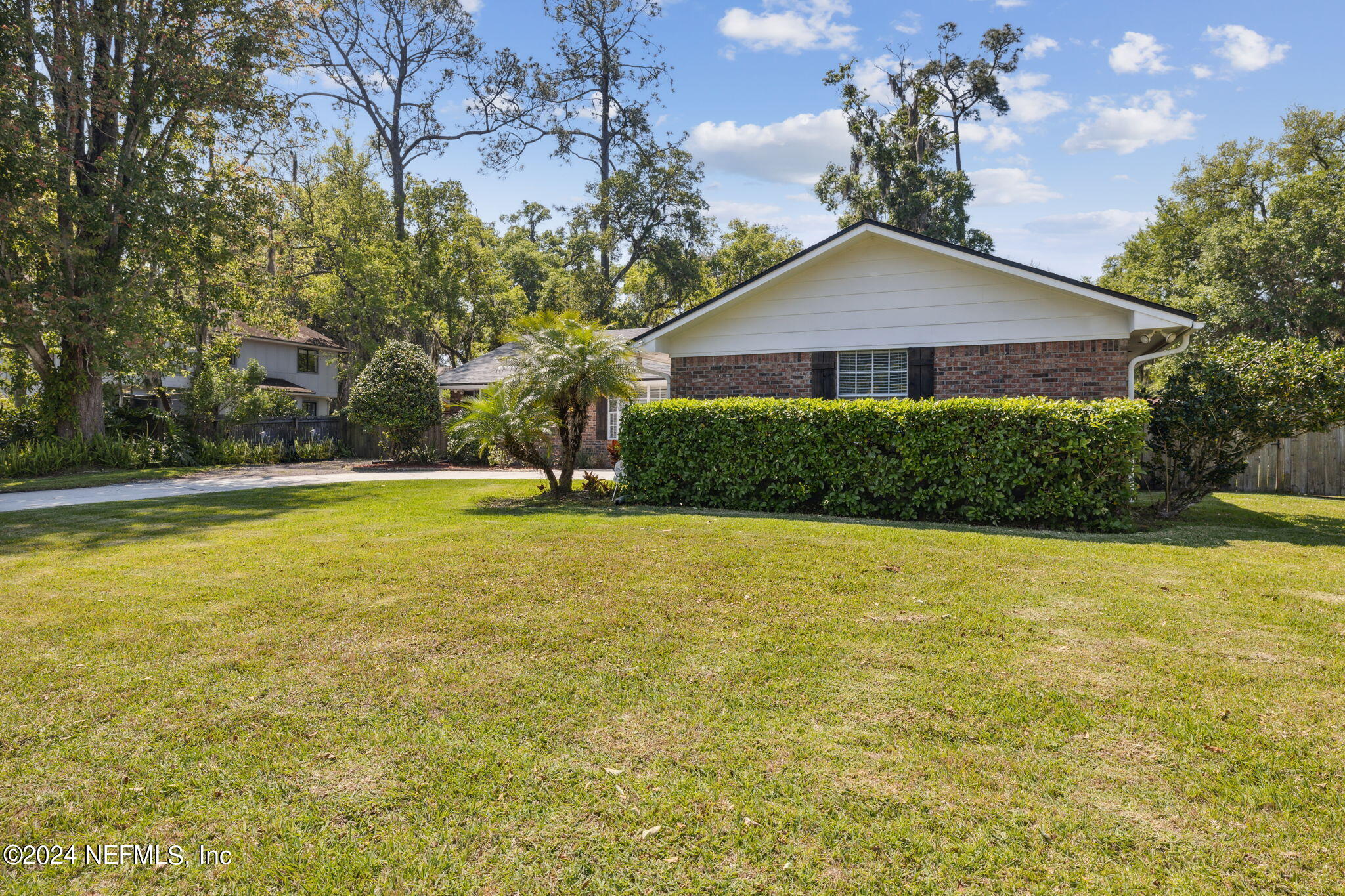 11482 HALETHORPE Drive