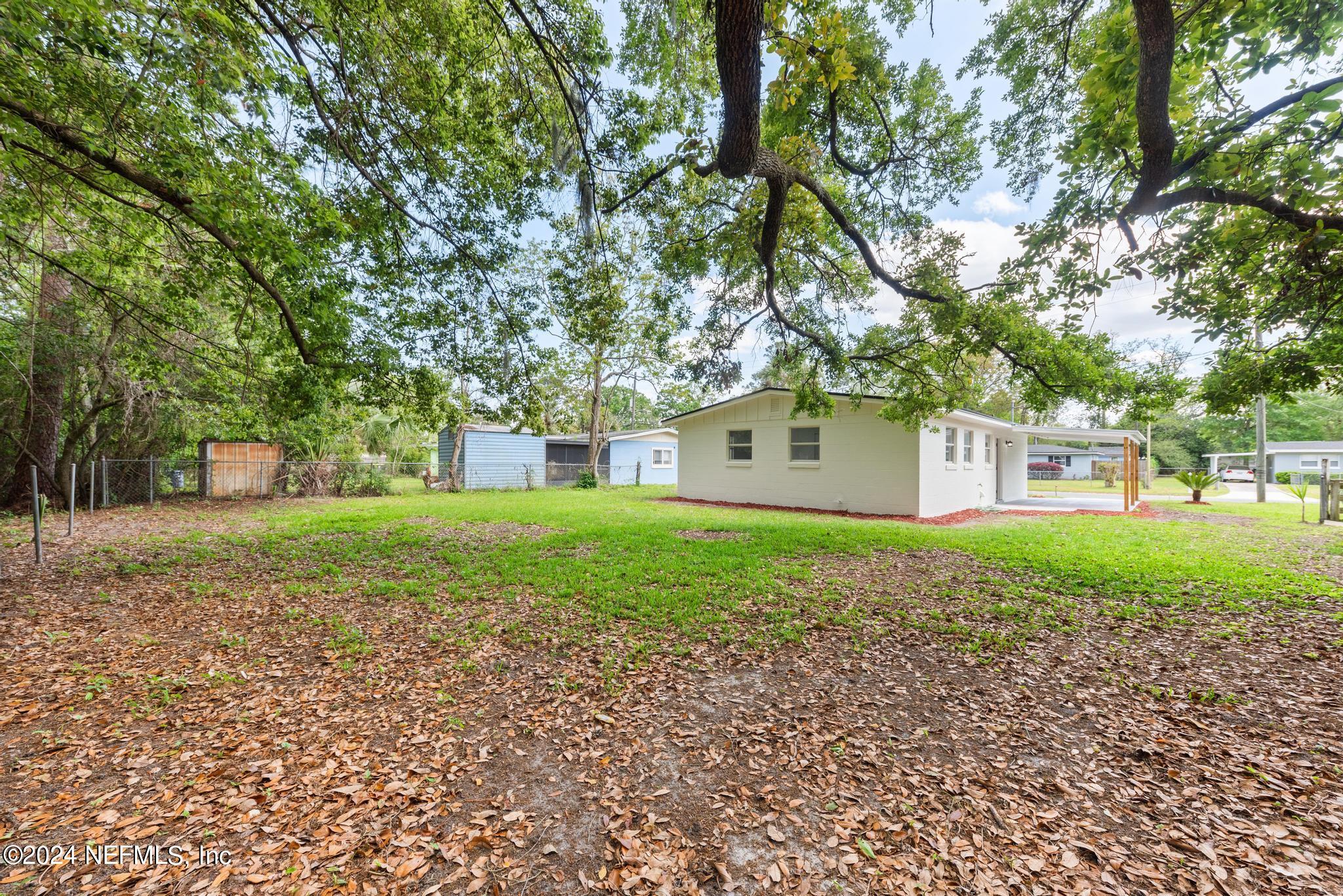 6777 MISS MUFFET Lane N