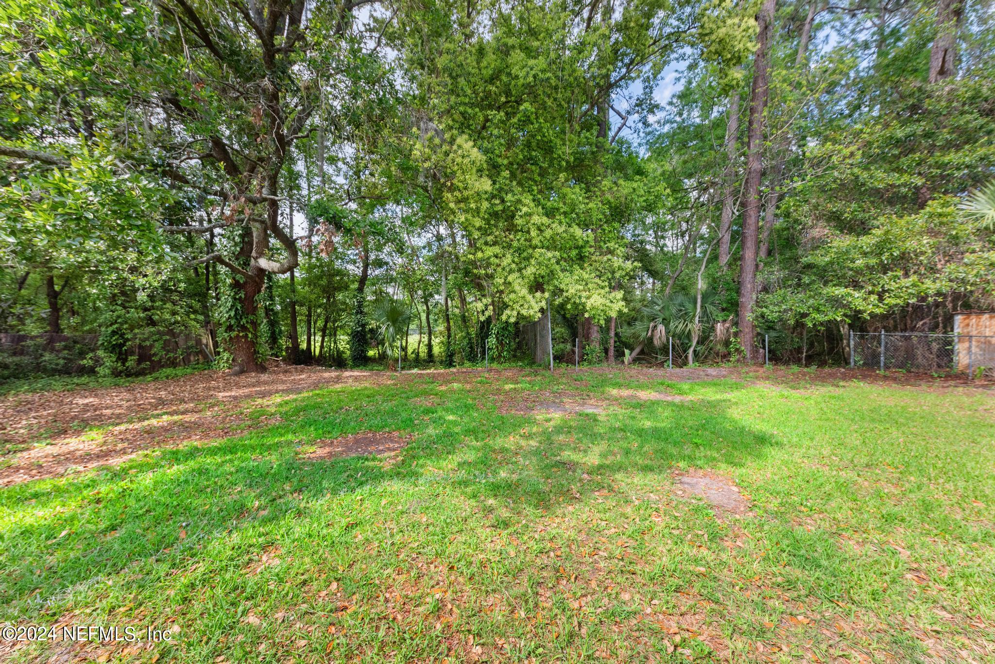 6777 MISS MUFFET Lane N