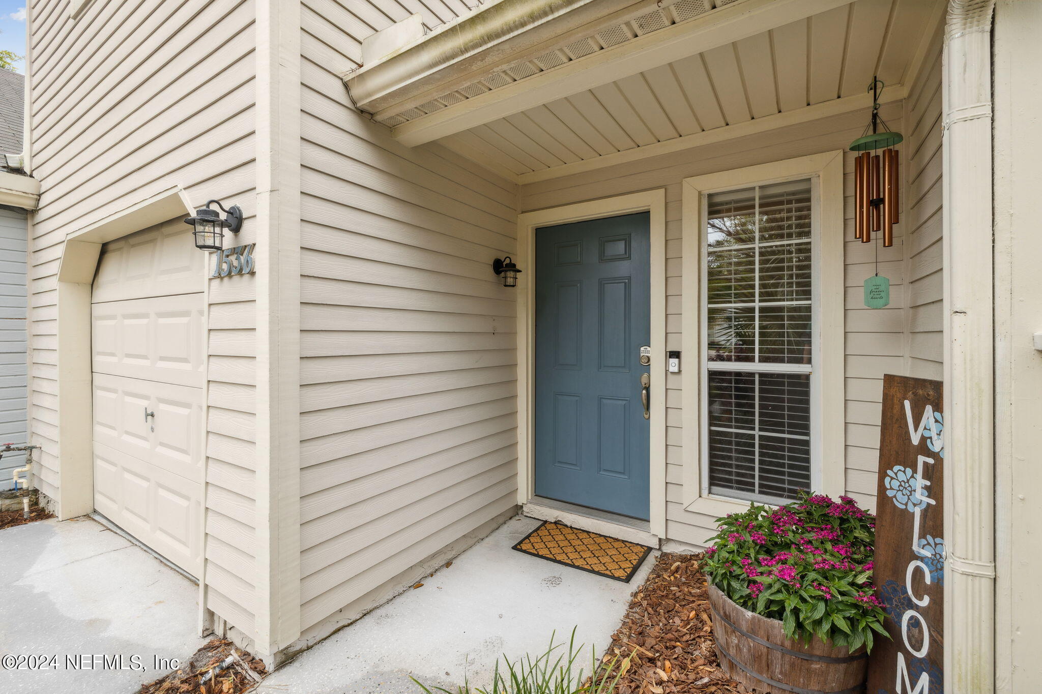 1536 SAND DOLLAR Circle