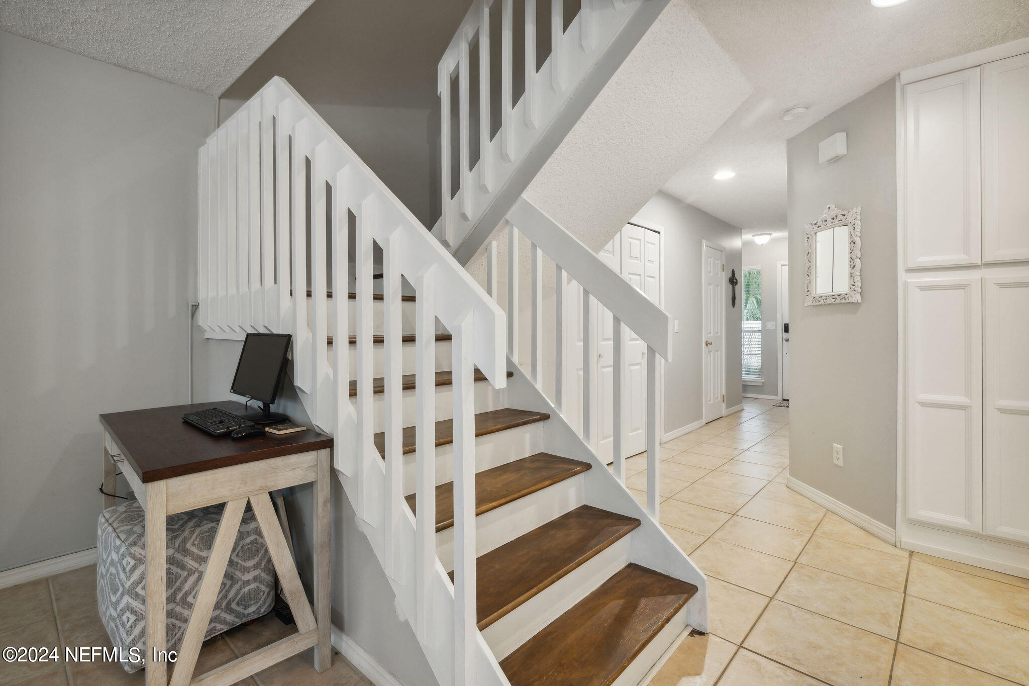 1536 SAND DOLLAR Circle