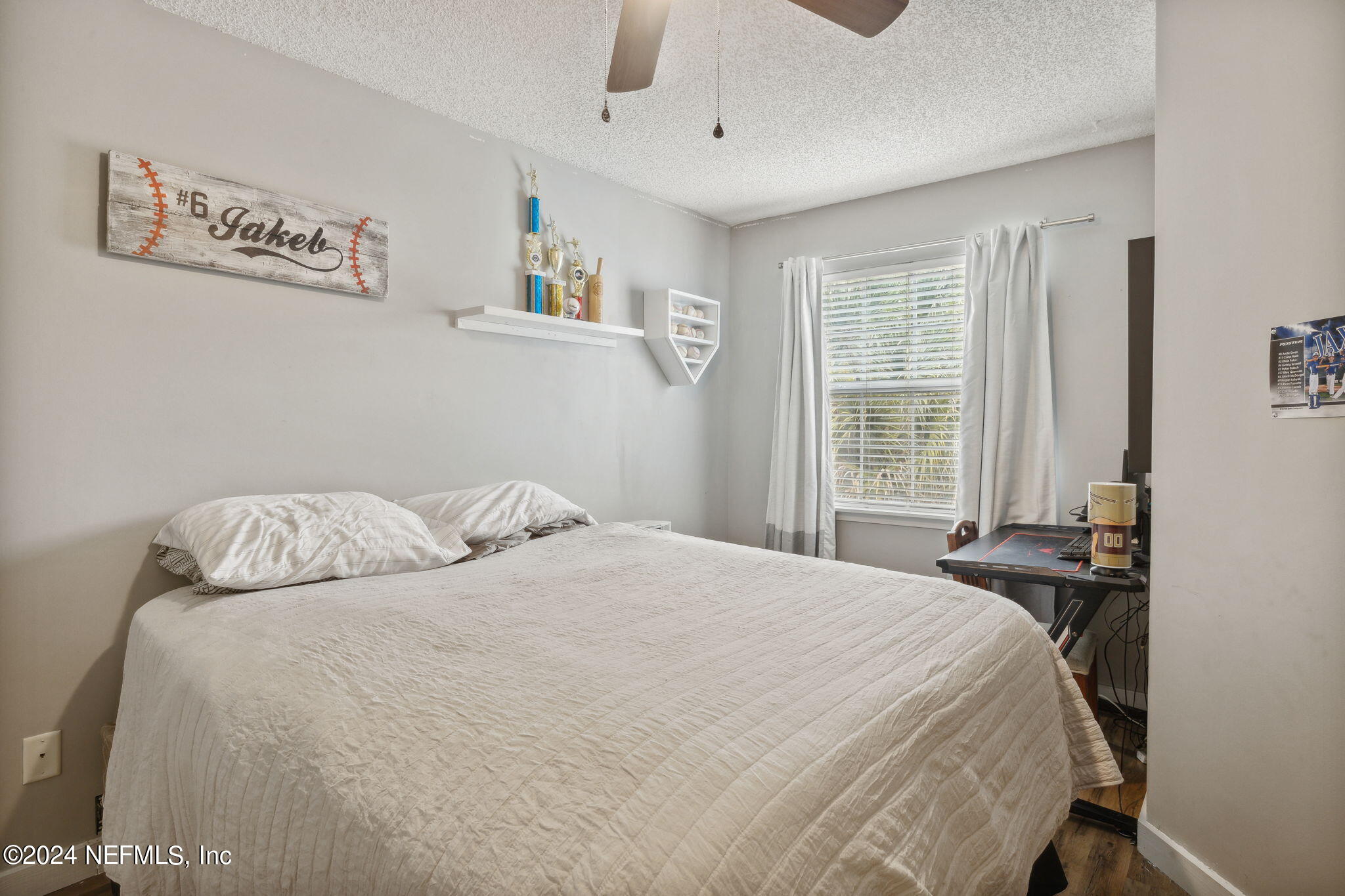 1536 SAND DOLLAR Circle