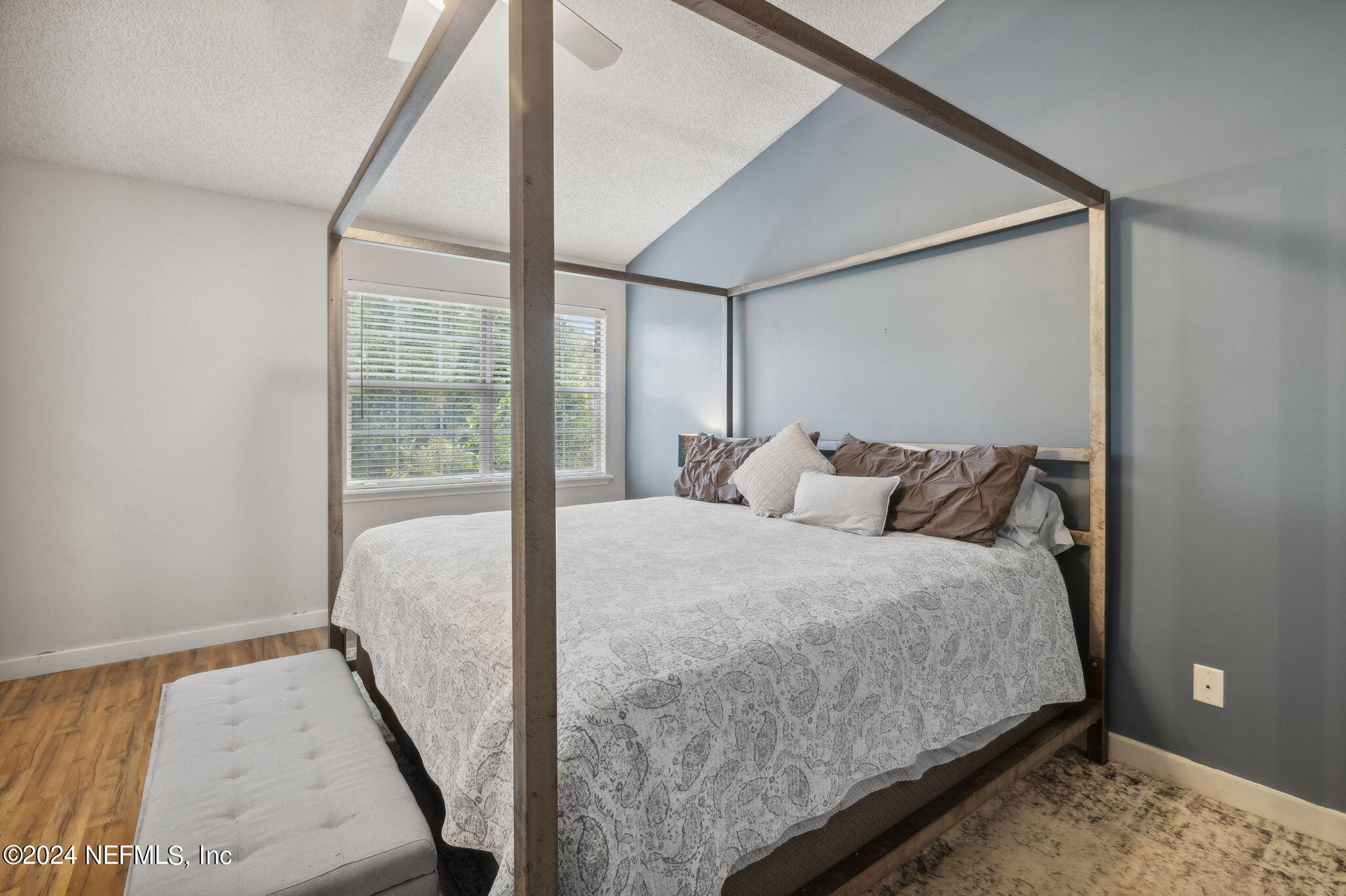 1536 SAND DOLLAR Circle