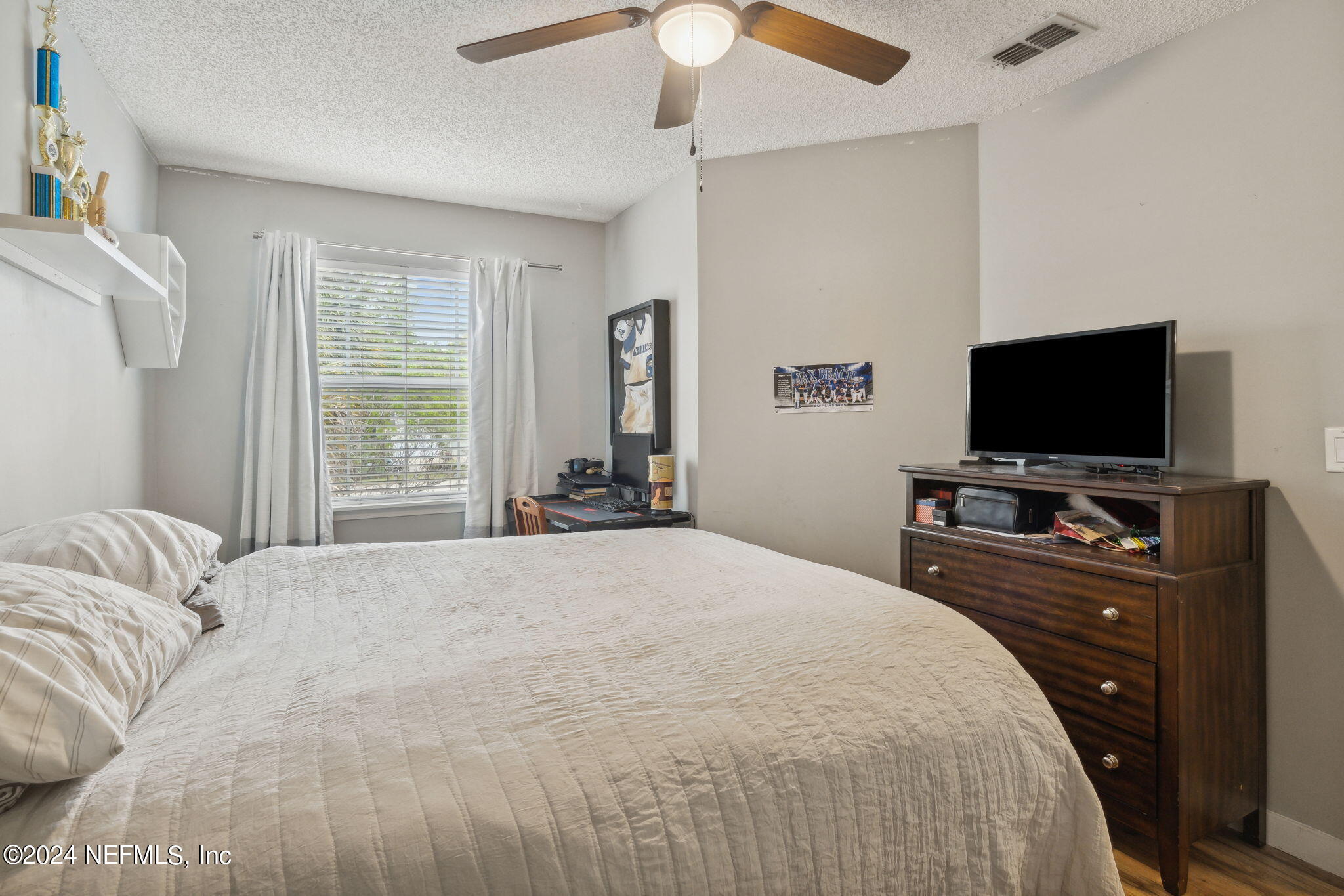 1536 SAND DOLLAR Circle