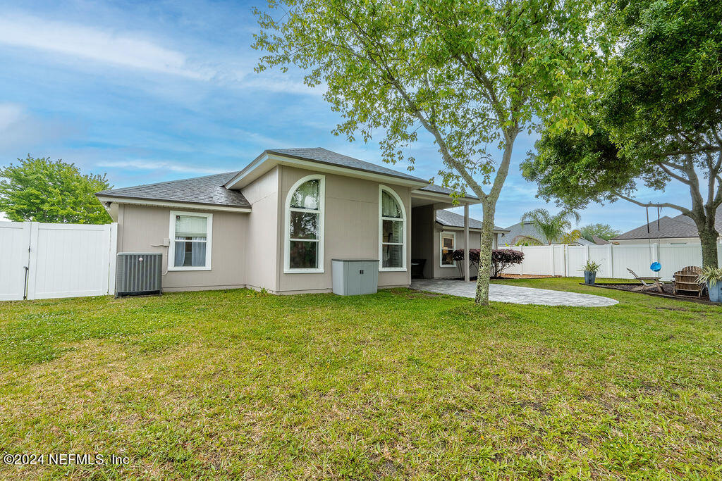 2490 BENTSHIRE Drive