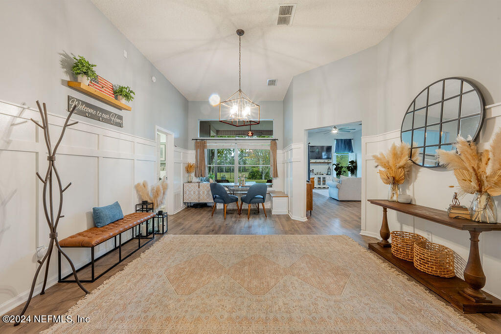 2490 BENTSHIRE Drive