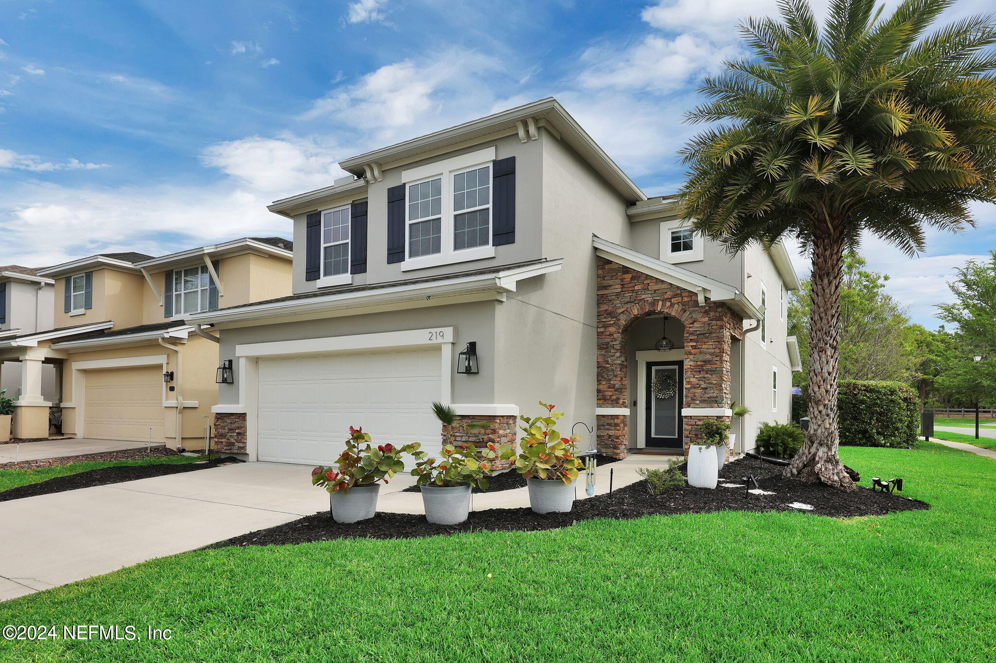 219 WOODLAND GREENS Drive