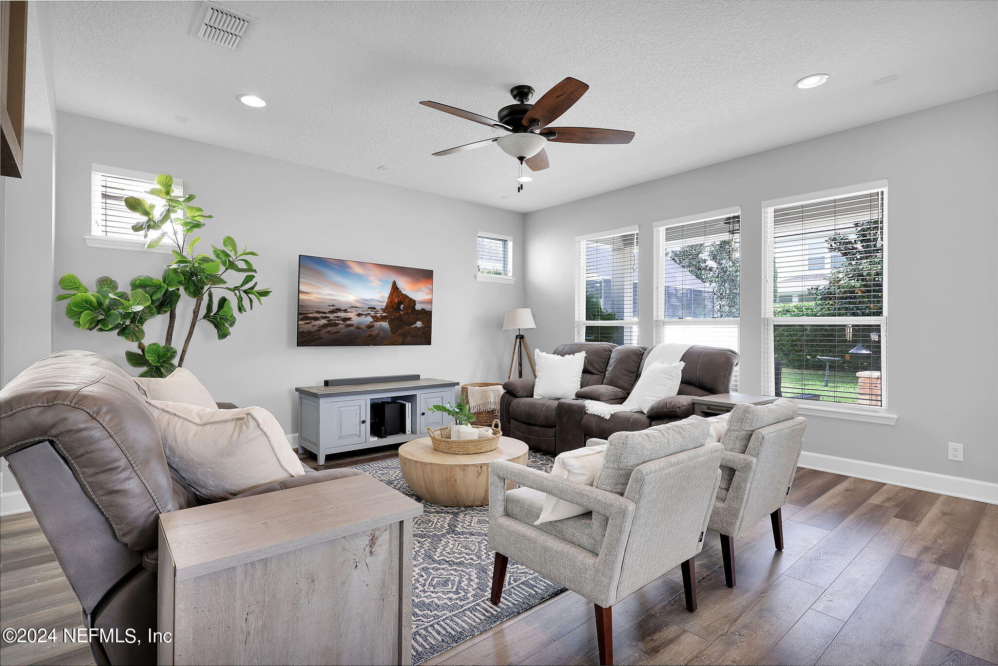 219 WOODLAND GREENS Drive