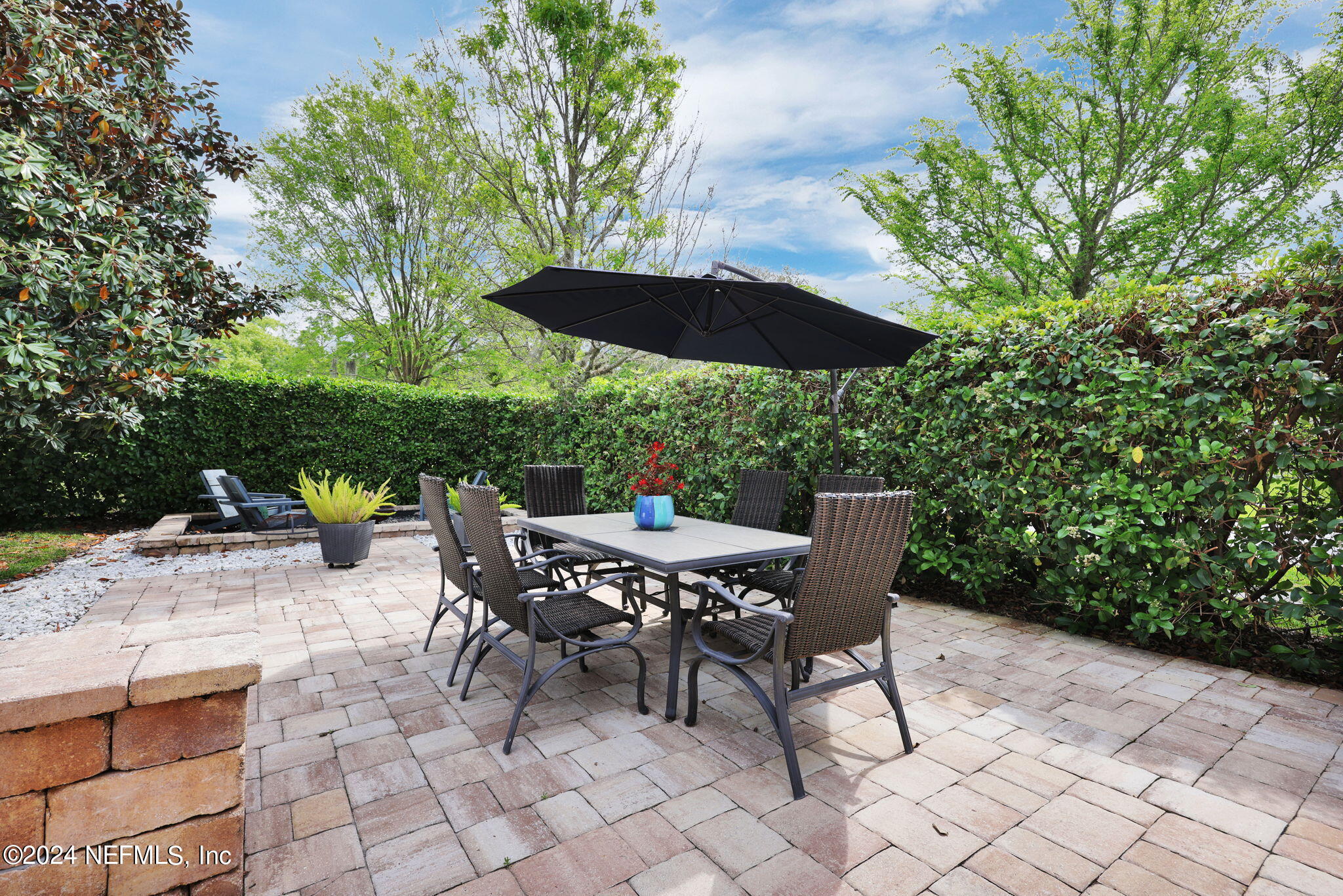 219 WOODLAND GREENS Drive