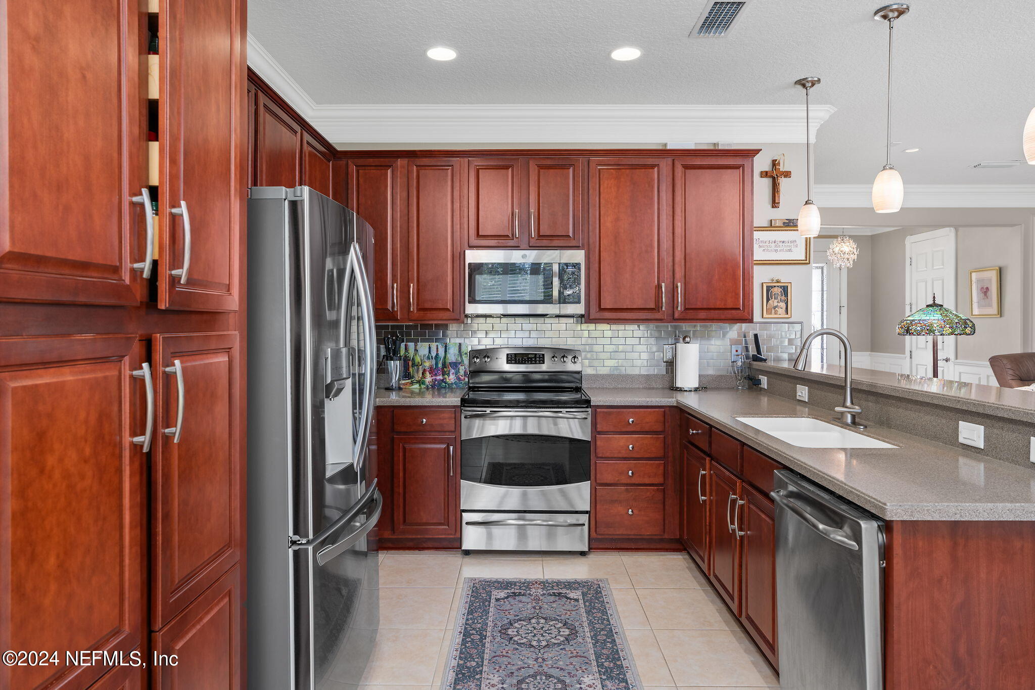 36 BREEZY BAY Drive