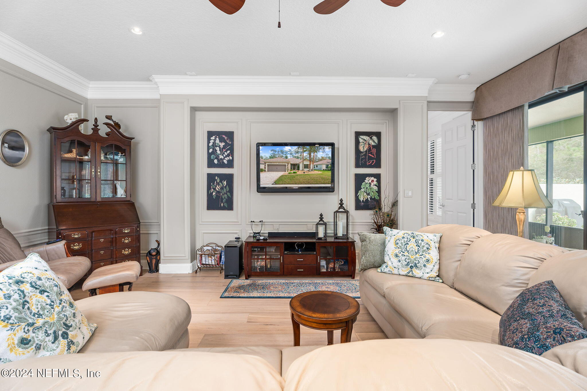36 BREEZY BAY Drive
