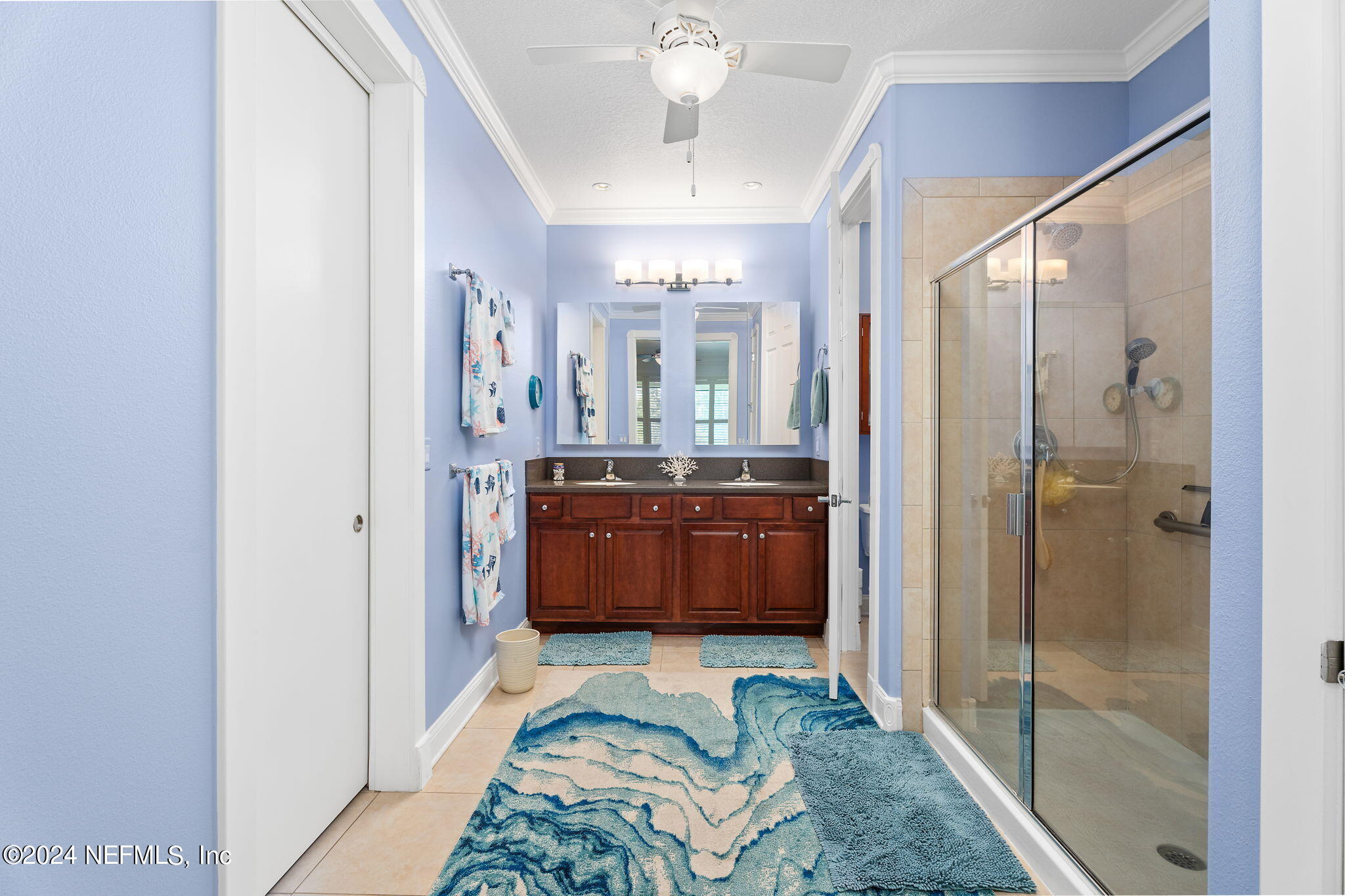 36 BREEZY BAY Drive