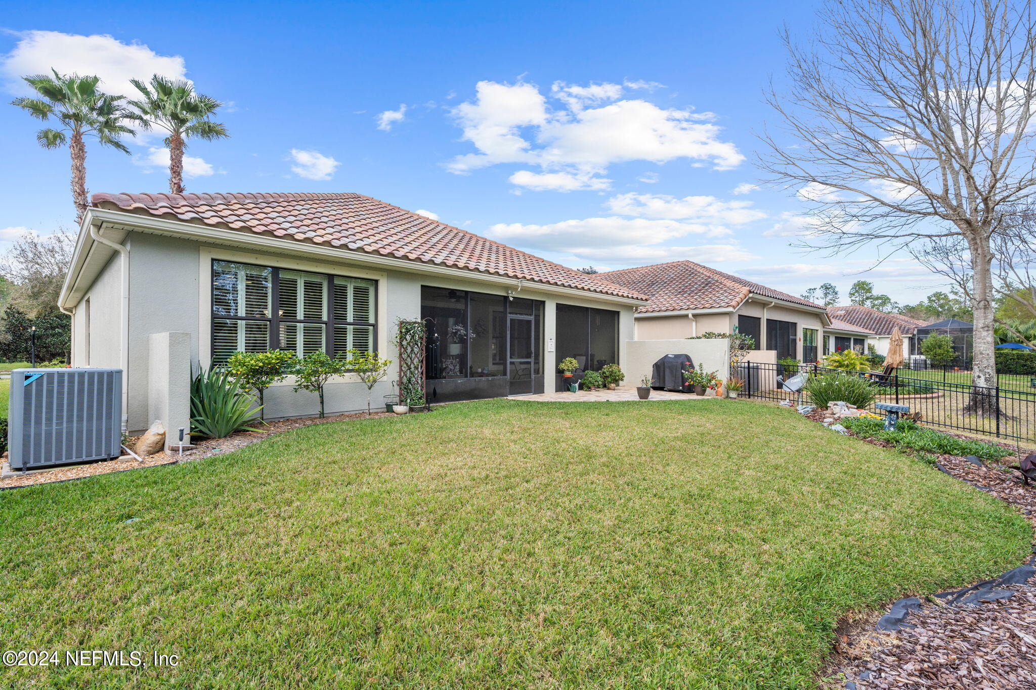 36 BREEZY BAY Drive