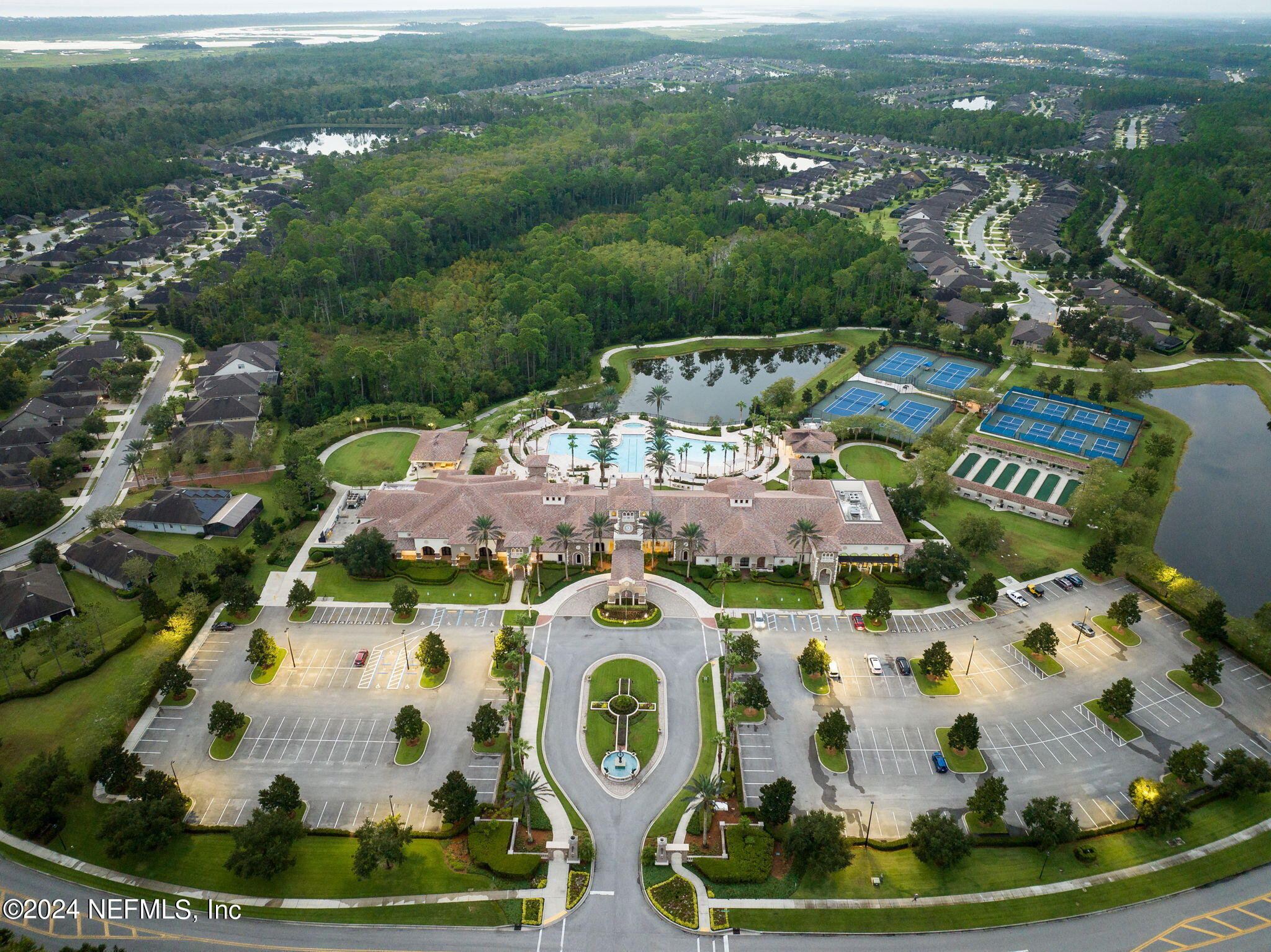 36 BREEZY BAY Drive