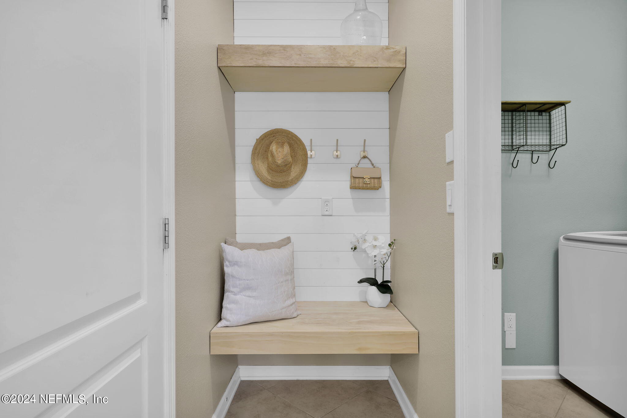 168 GRAY WOLF Trail