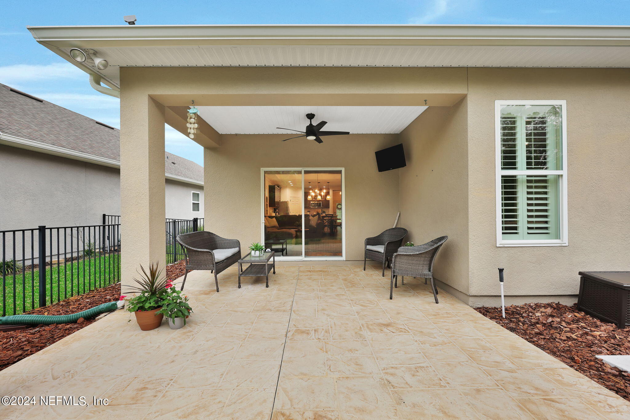 366 ASPEN LEAF Drive
