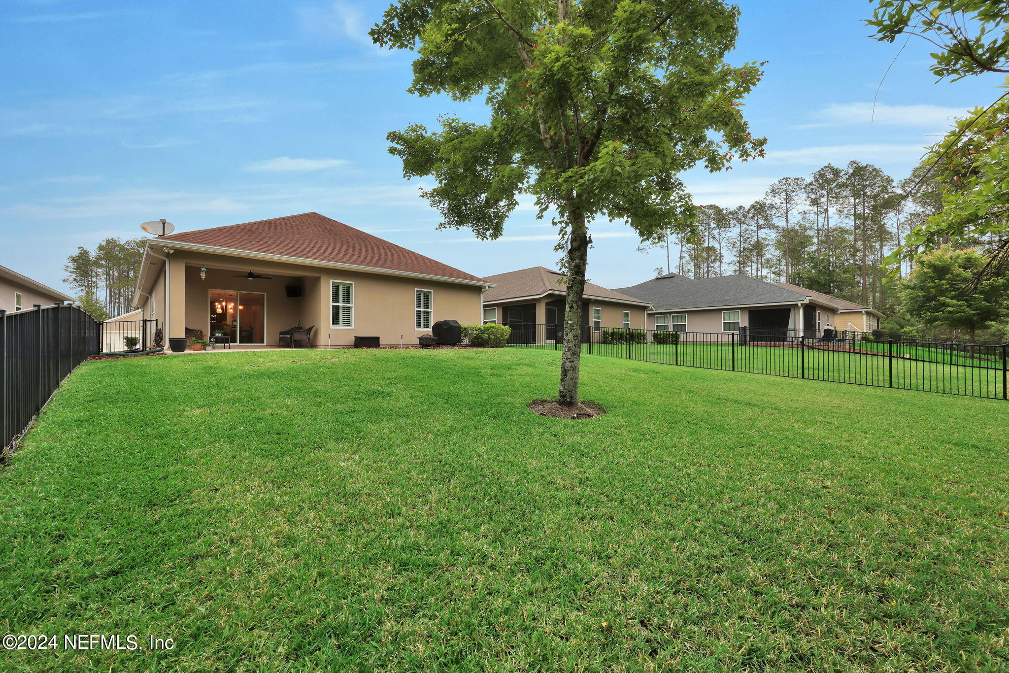 366 ASPEN LEAF Drive