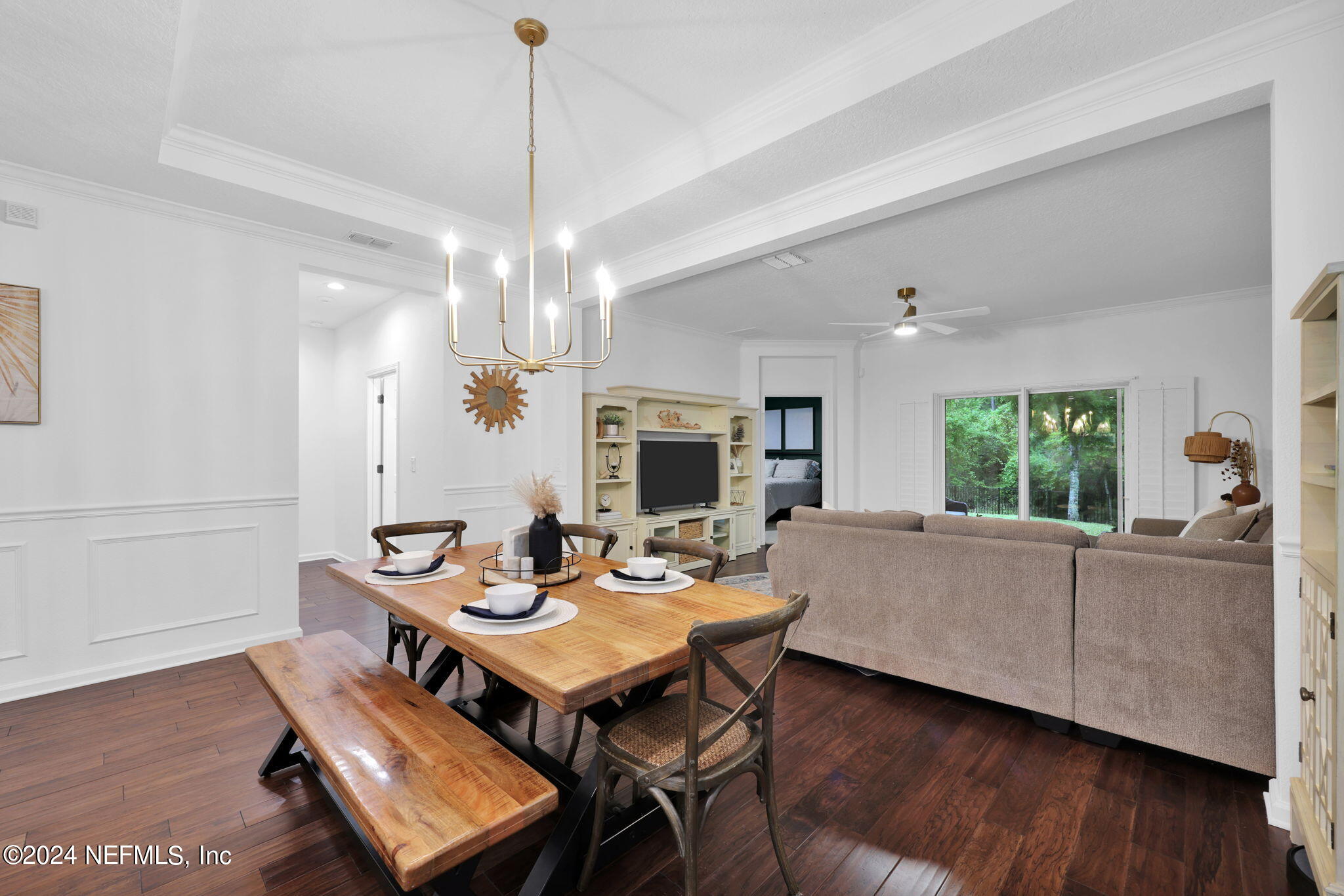 366 ASPEN LEAF Drive