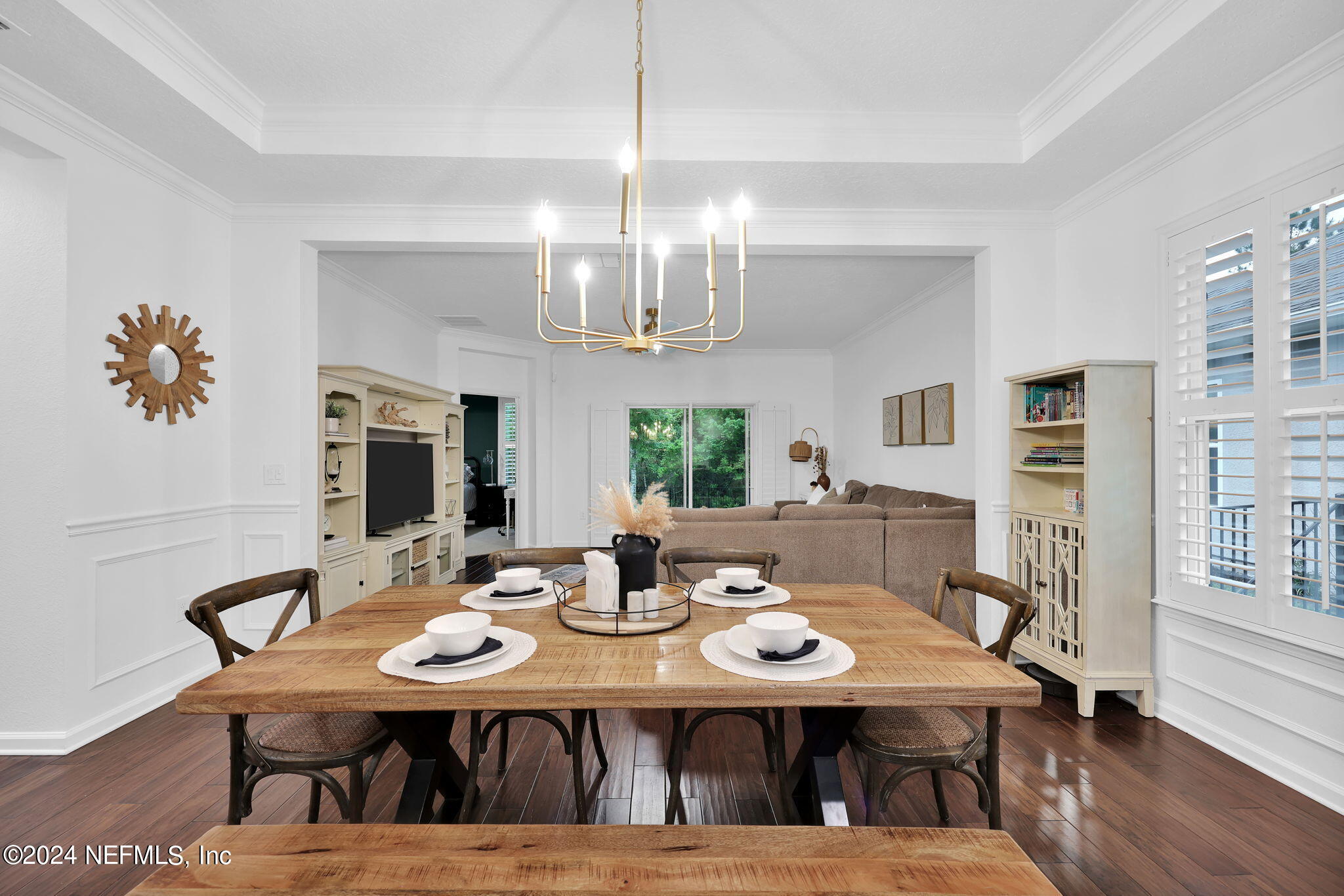 366 ASPEN LEAF Drive