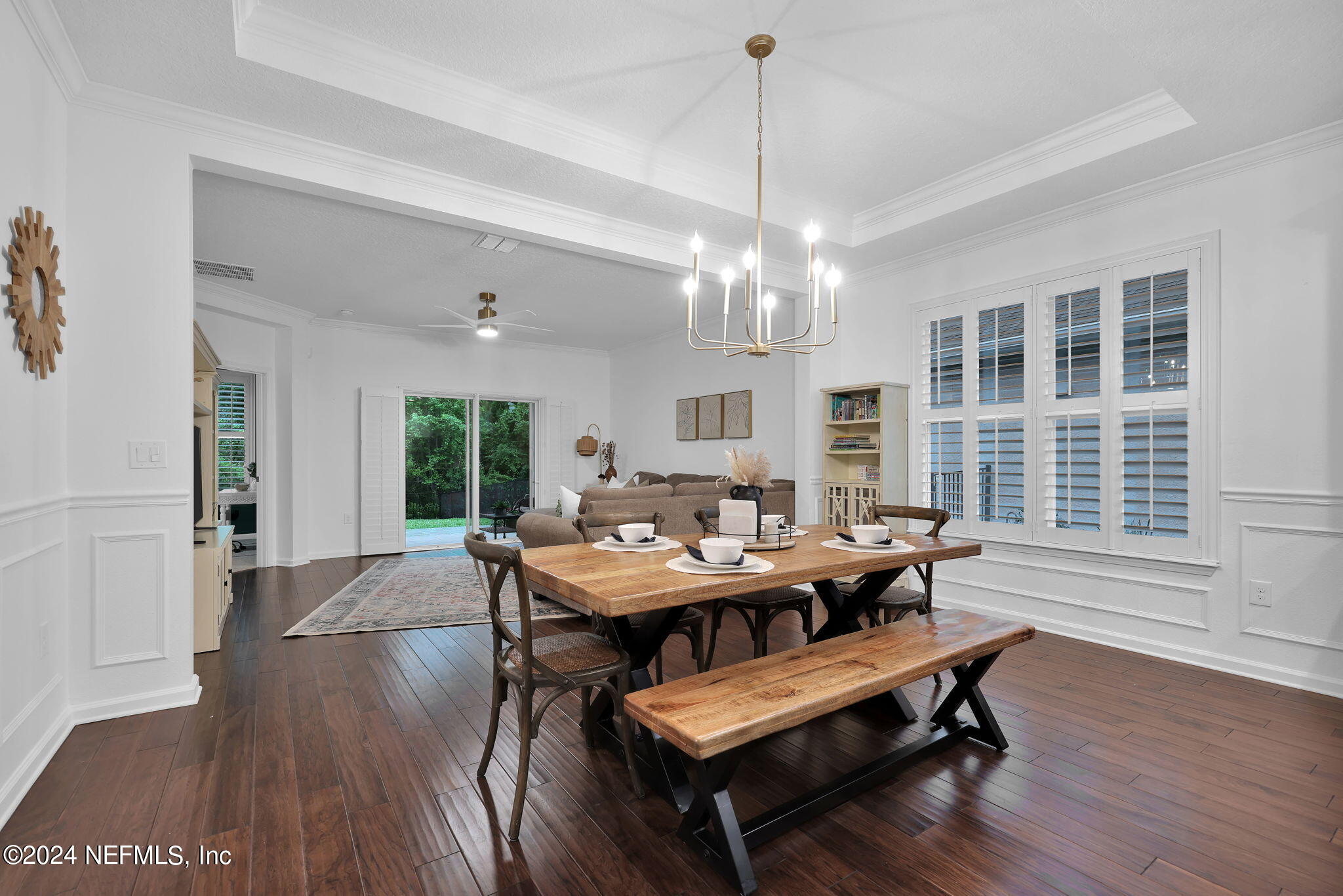 366 ASPEN LEAF Drive