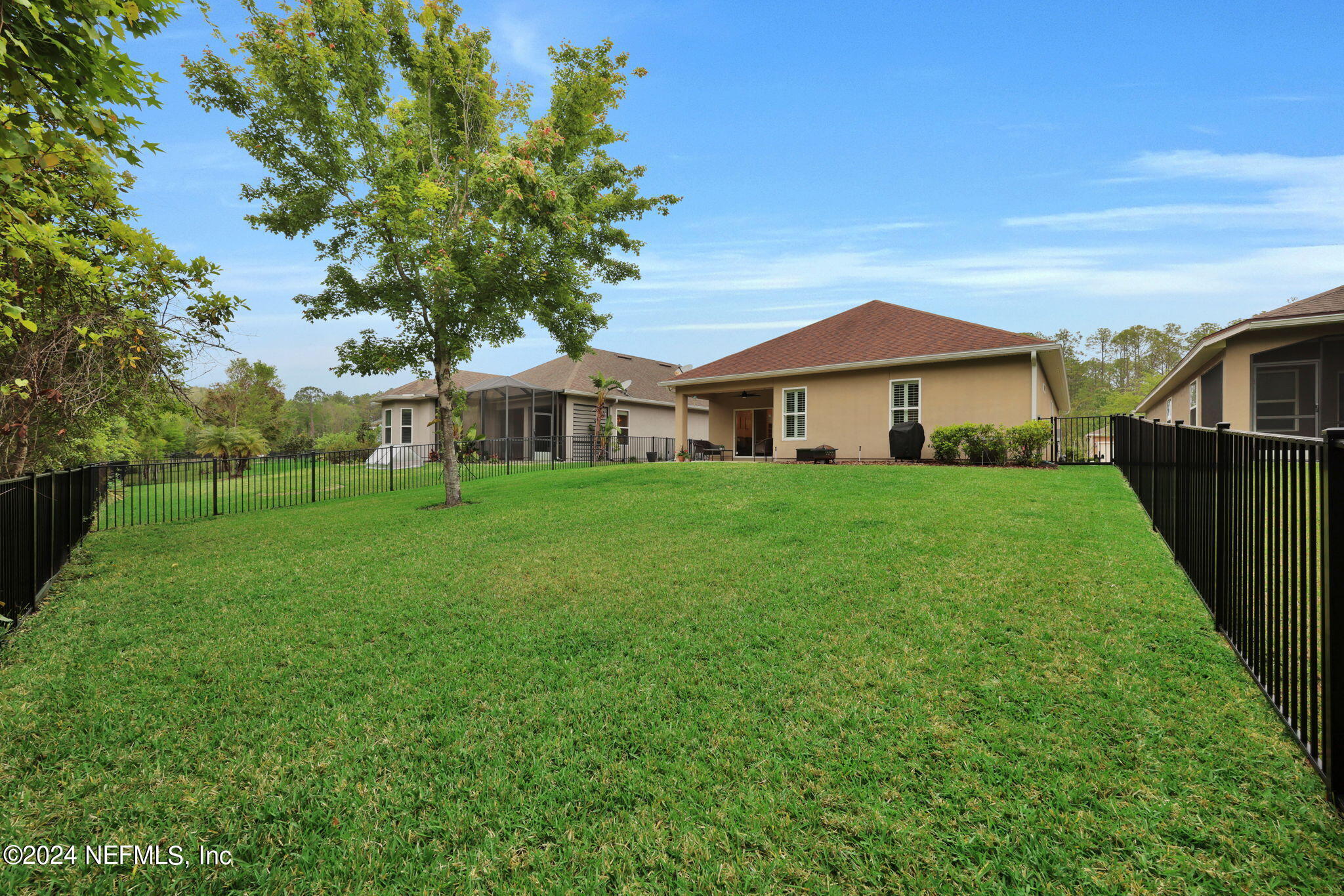 366 ASPEN LEAF Drive