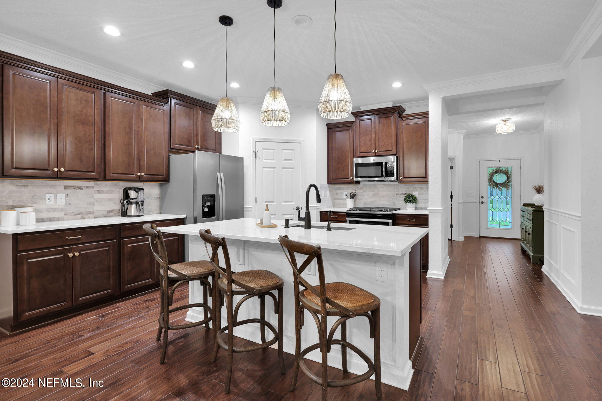 366 ASPEN LEAF Drive
