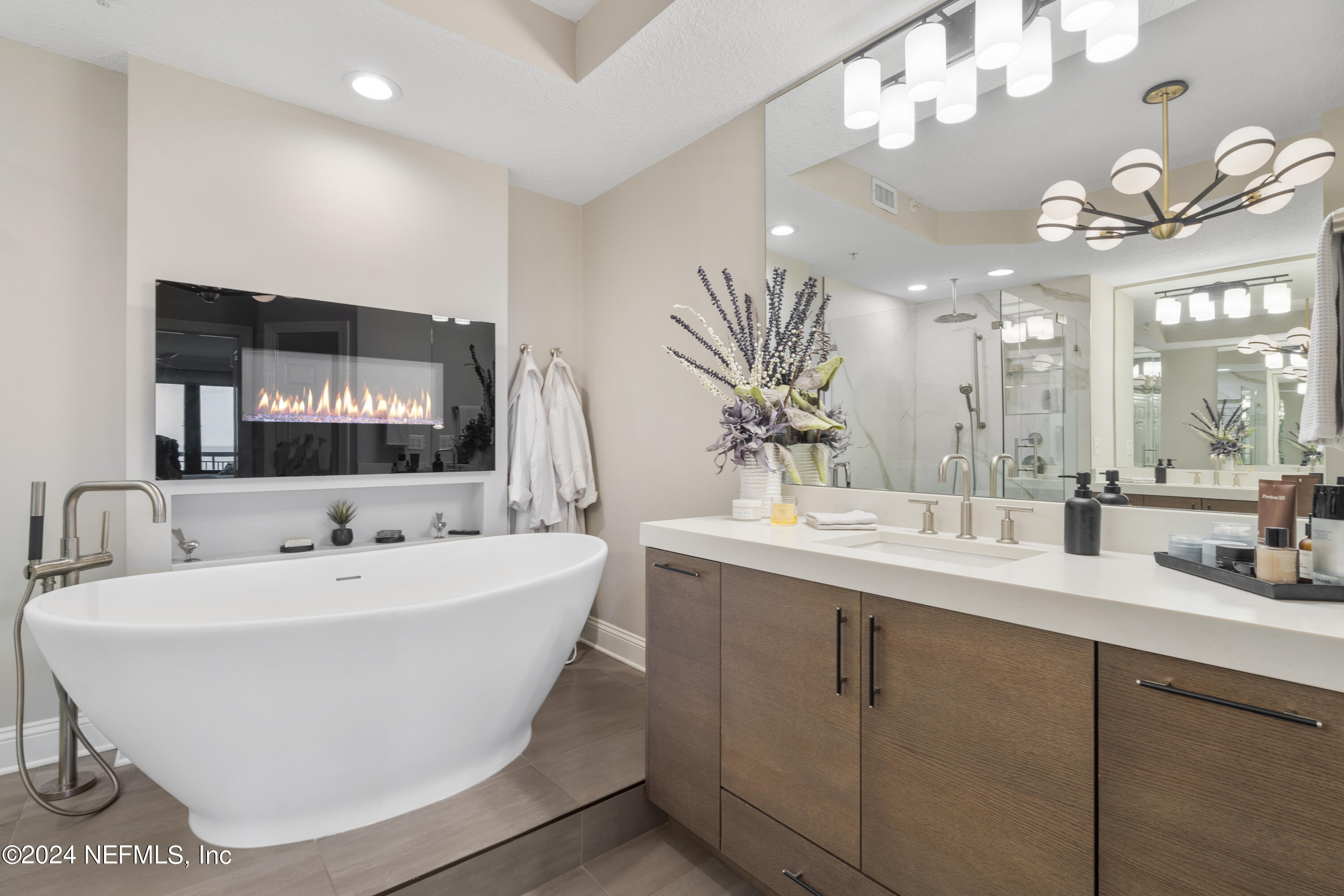 1331 1ST Street N, 202