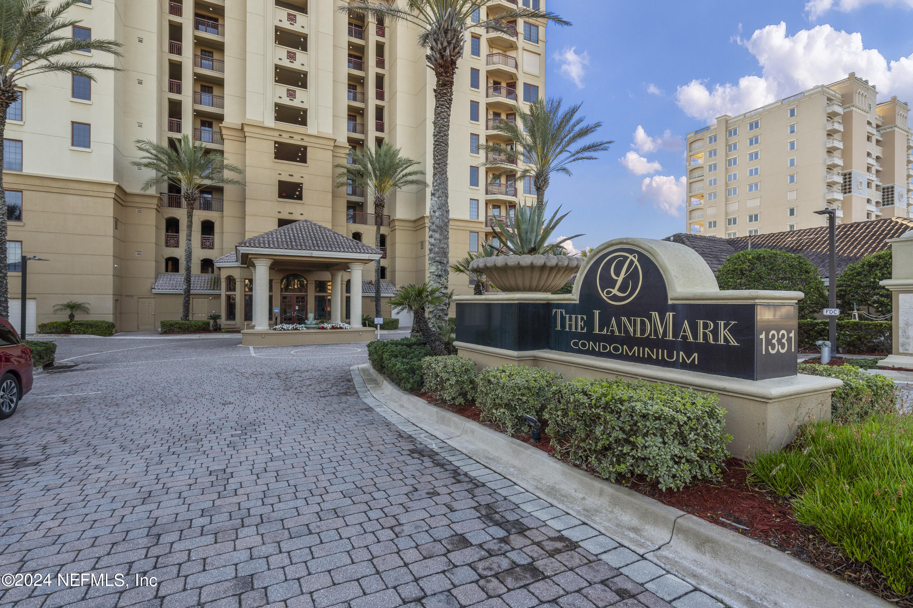 1331 1ST Street N, 202