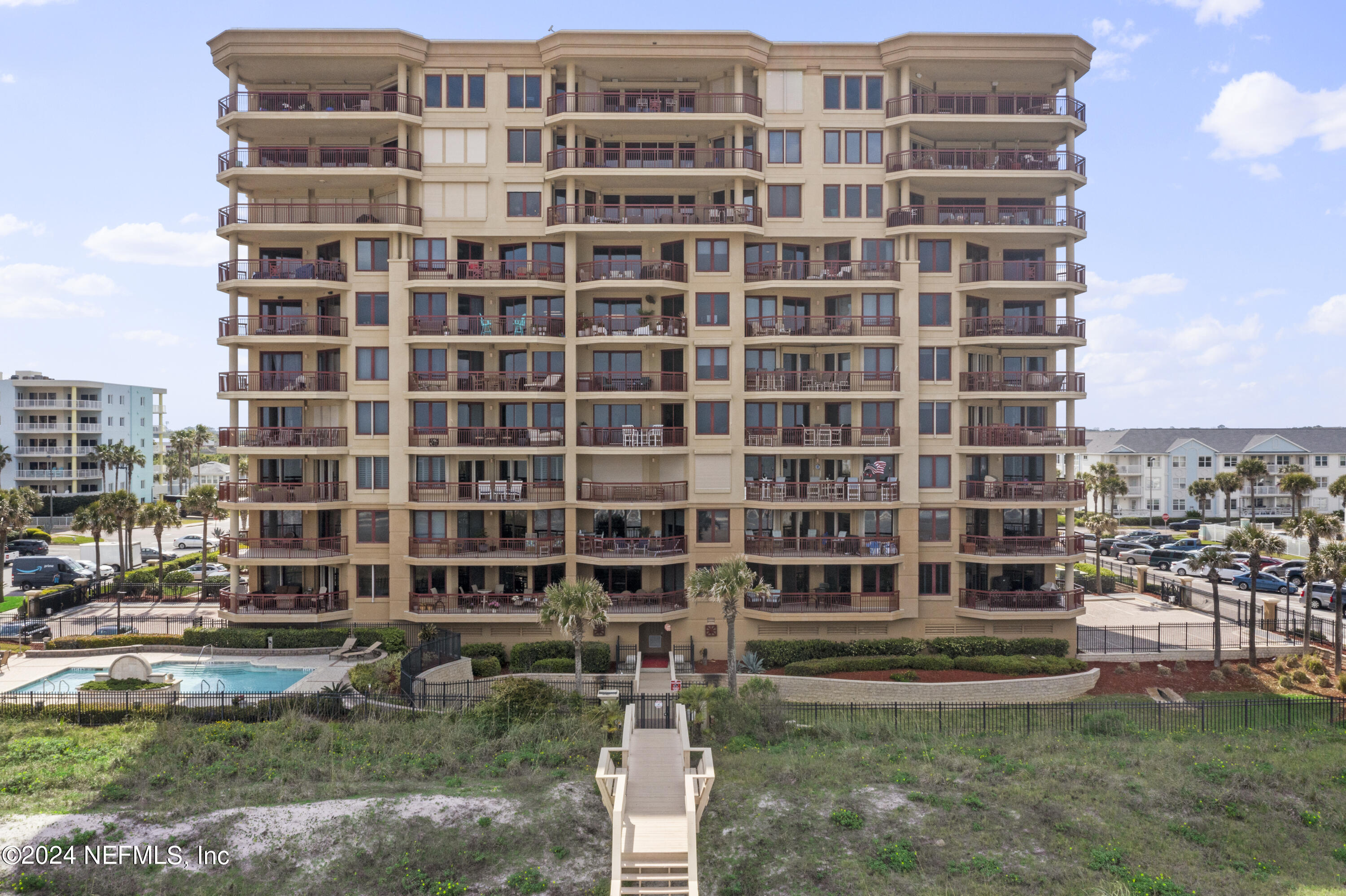 1331 1ST Street N, 202