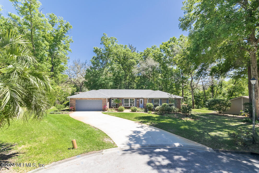 12421 VALPARISO Trail