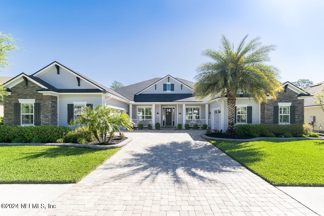 548 APPALOOSA Avenue