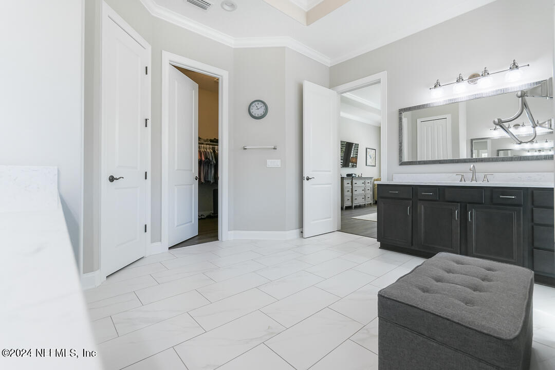 548 APPALOOSA Avenue