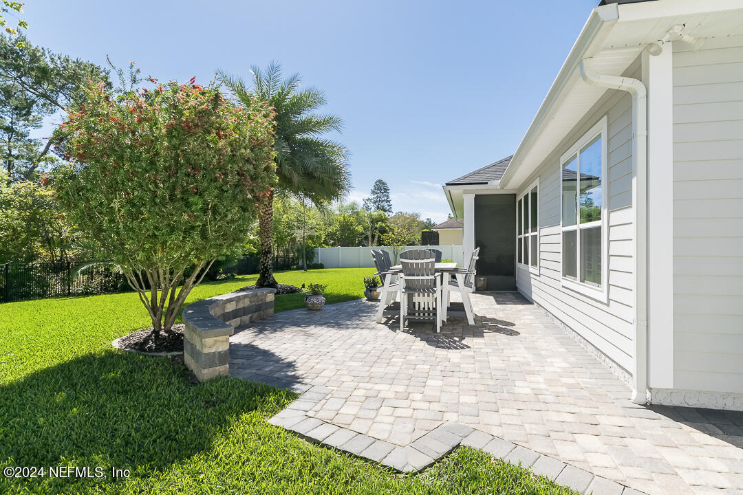 548 APPALOOSA Avenue