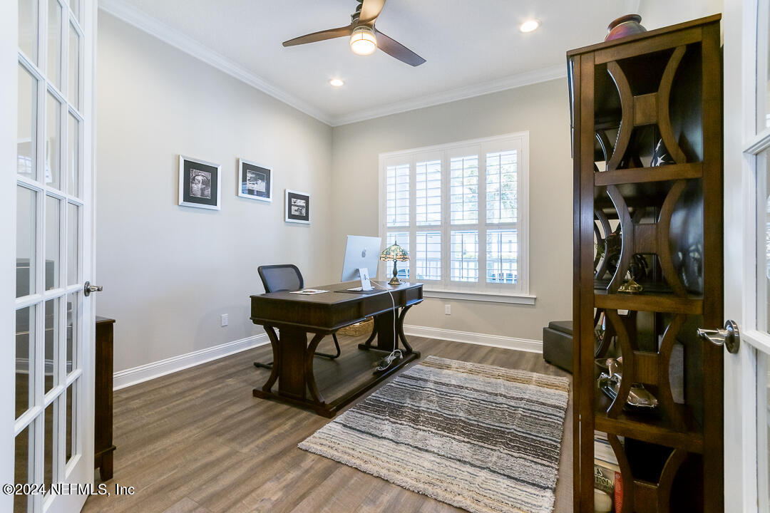 548 APPALOOSA Avenue