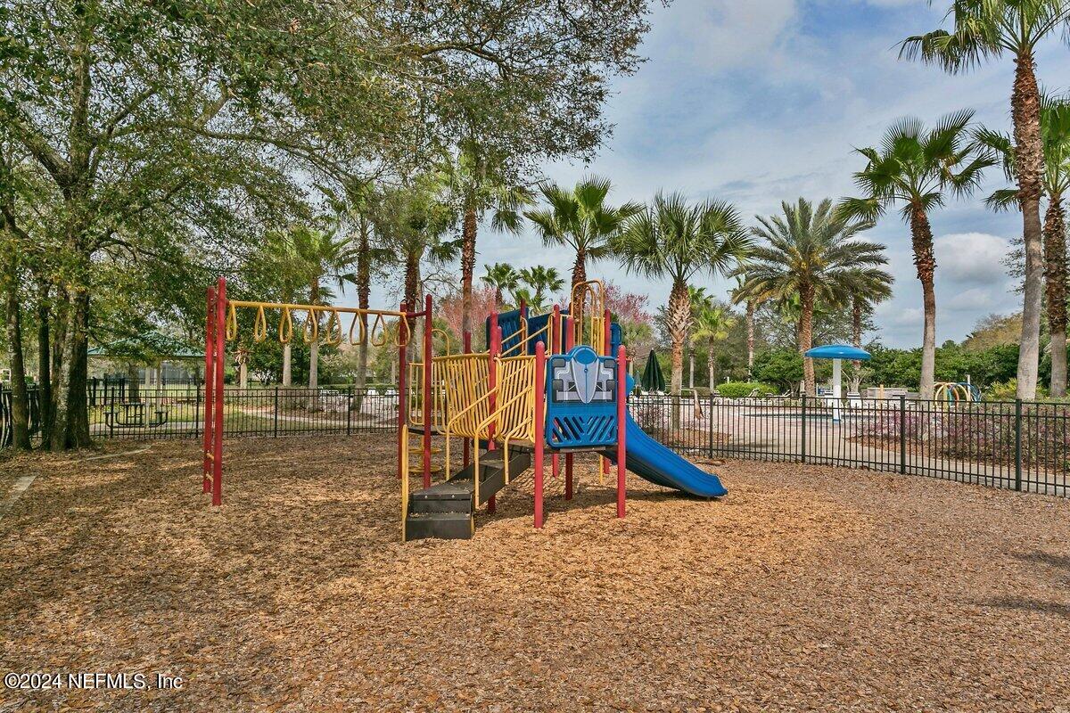 13781 HARBOR CREEK Place
